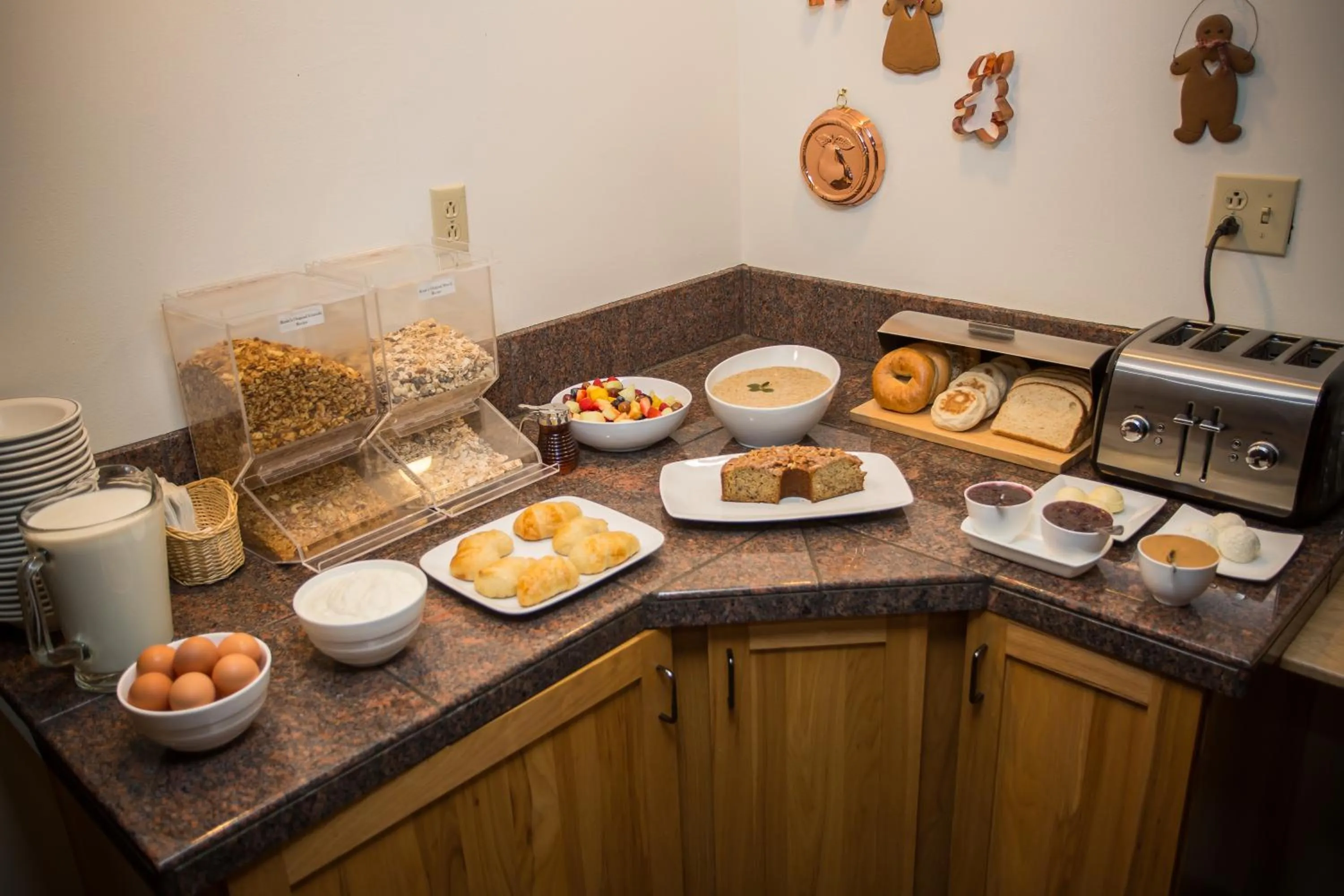 Continental breakfast in Cristiana Guesthaus