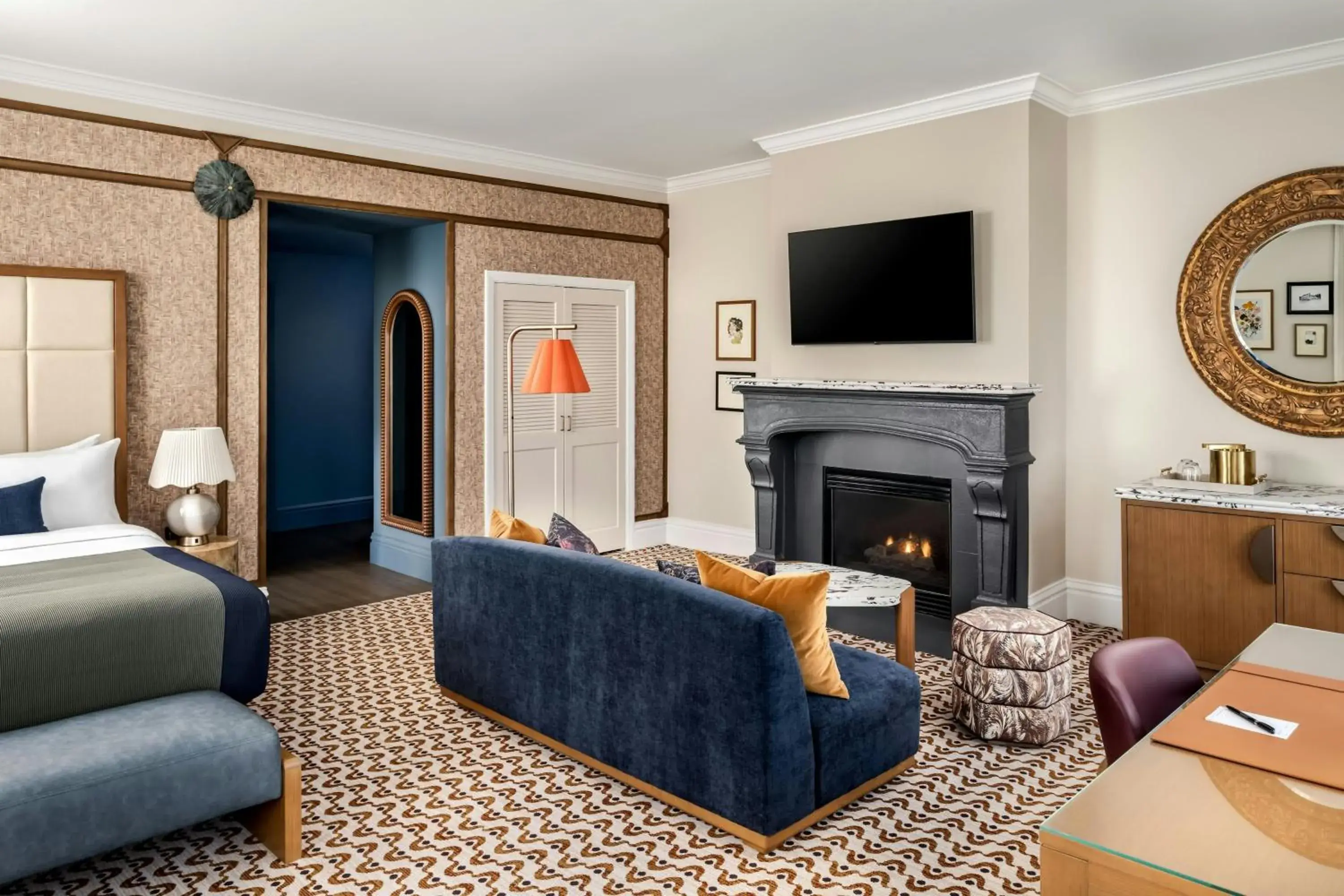 Photo of the whole room, Bed in The Louie, A Davenport Hotel, Autograph Collection Photo of the whole room, Bed in The Louie, A Davenport Hotel, Autograph Collection