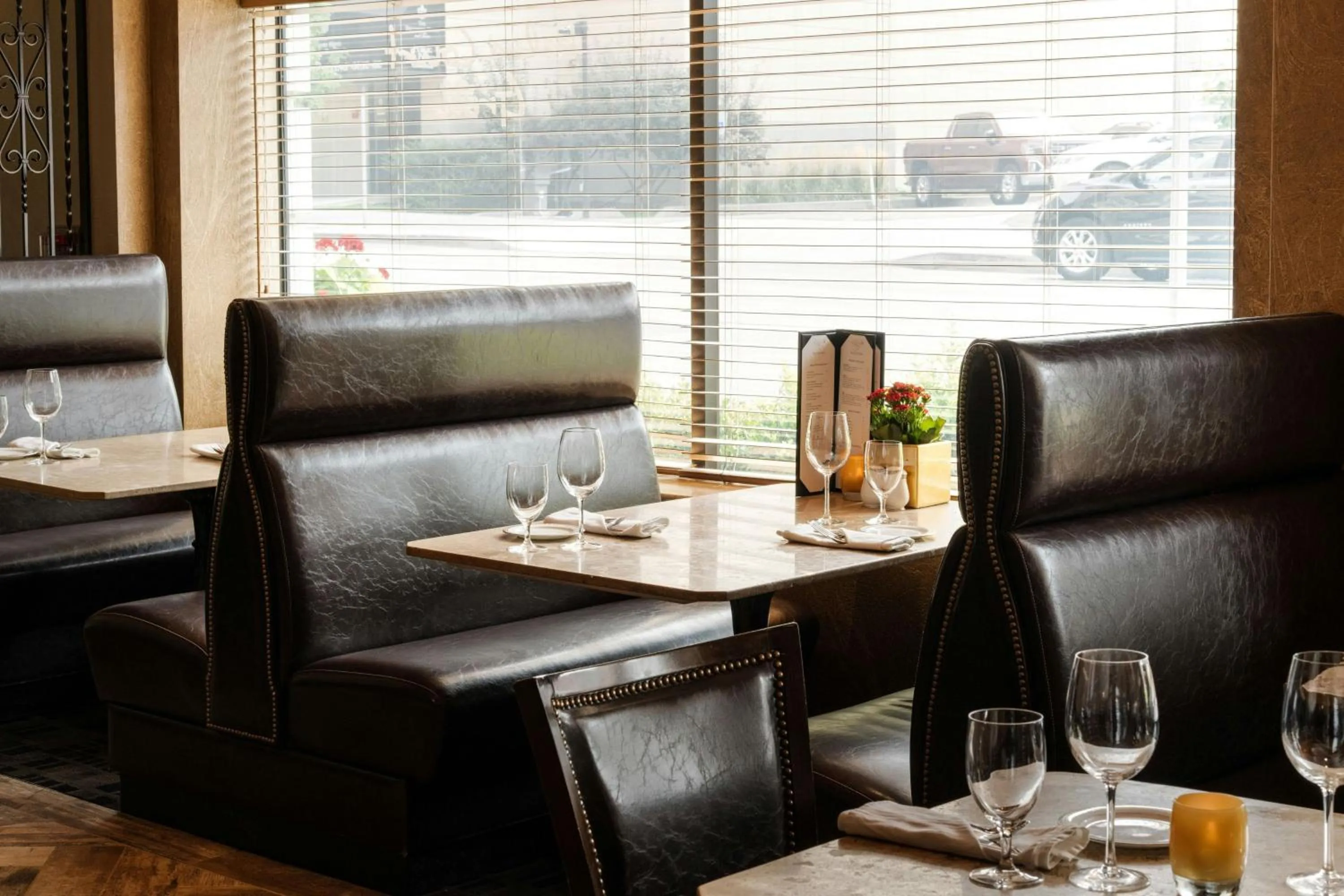 Restaurant/places to eat in Davenport Hotel, Autograph Collection