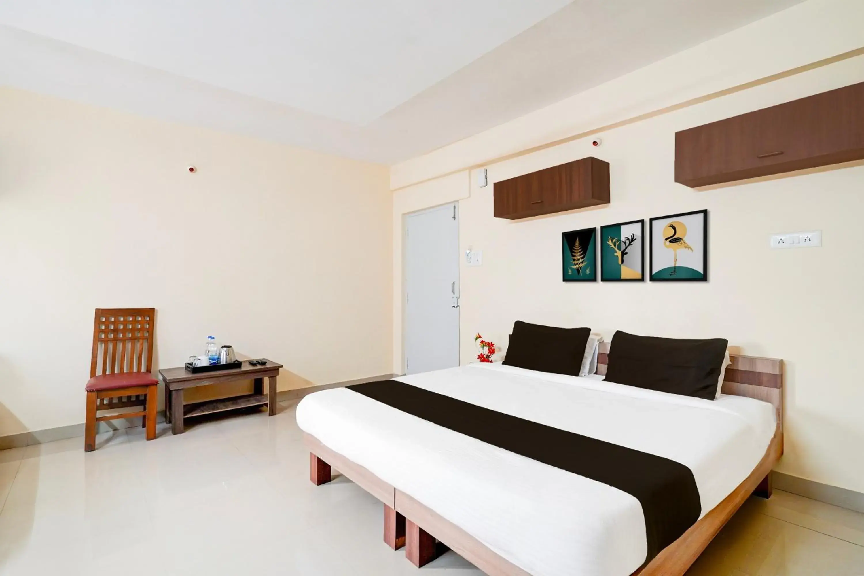 Bedroom, Bed in Super Hotel O Bellandur Bangalore Bedroom, Bed in Super Hotel O Bellandur Bangalore