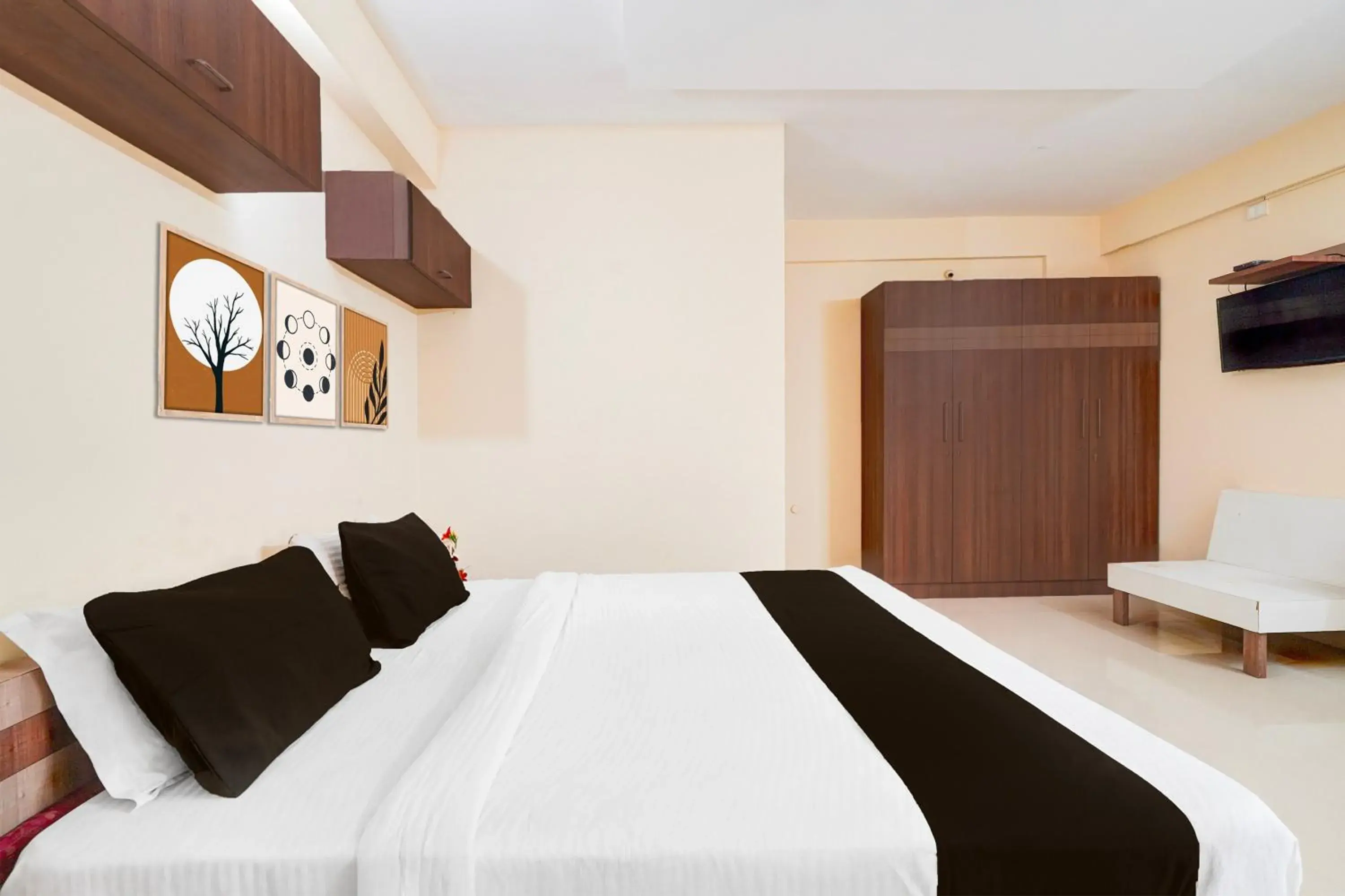 Bedroom, Bed in Super Hotel O Bellandur Bangalore Bedroom, Bed in Super Hotel O Bellandur Bangalore