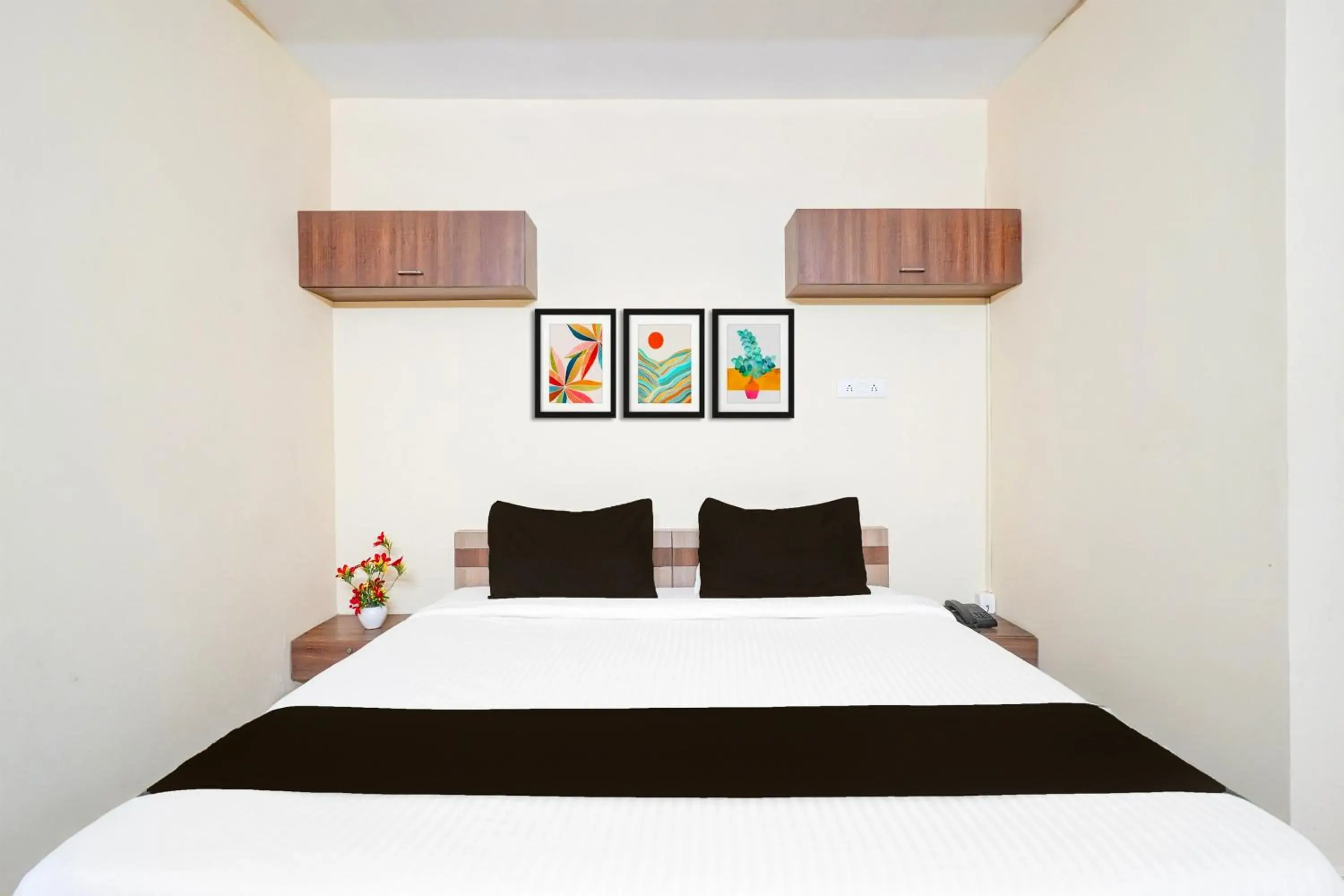 Bedroom, Bed in Super Hotel O Bellandur Bangalore Bedroom, Bed in Super Hotel O Bellandur Bangalore