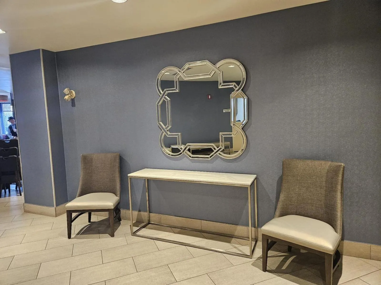 Lobby or reception in Hilton Garden Inn Calgary Airport