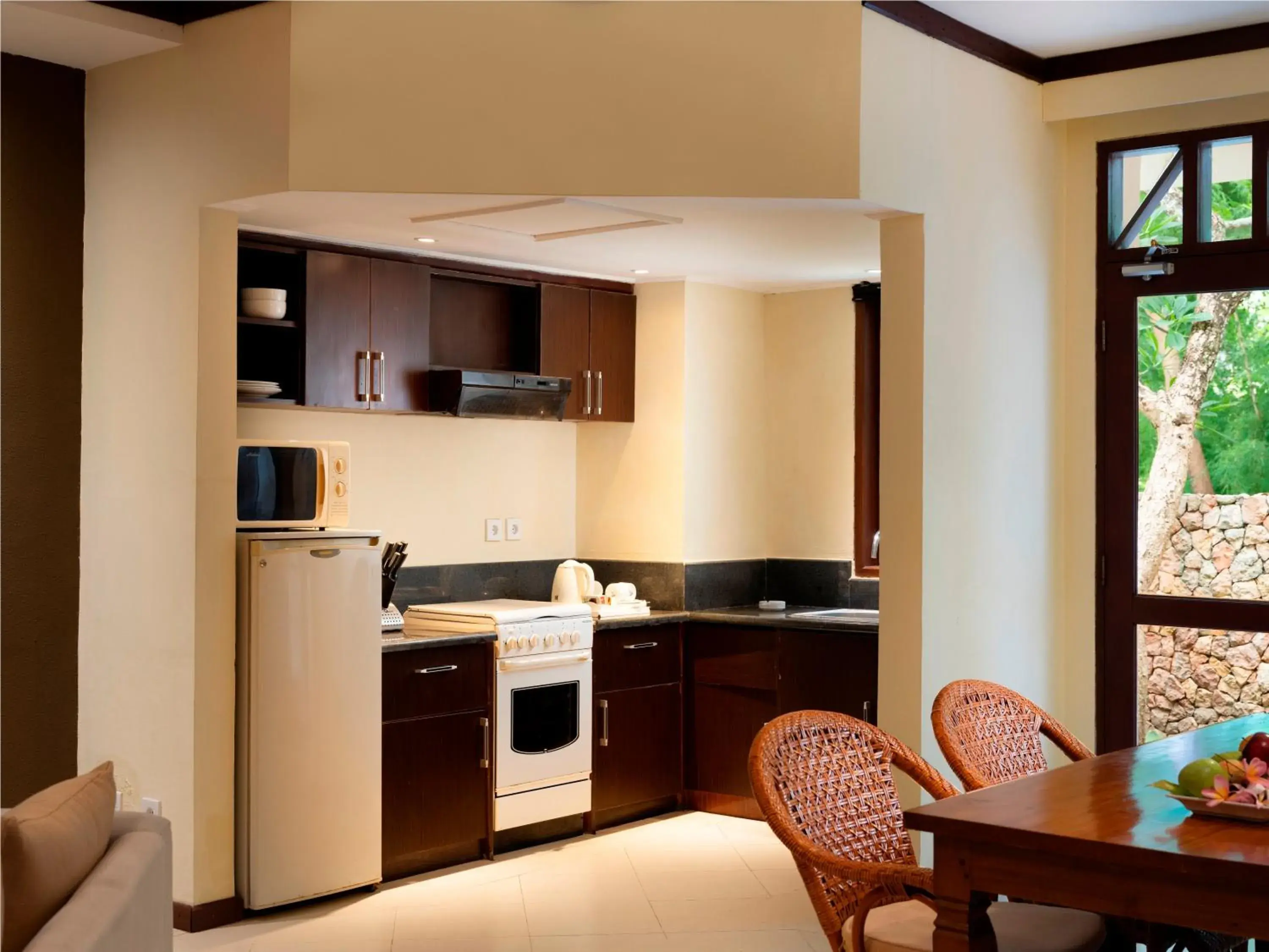 Two-Bedroom Apartment in Mangsit Suites by Holiday Resort Lombok Two-Bedroom Apartment in Mangsit Suites by Holiday Resort Lombok