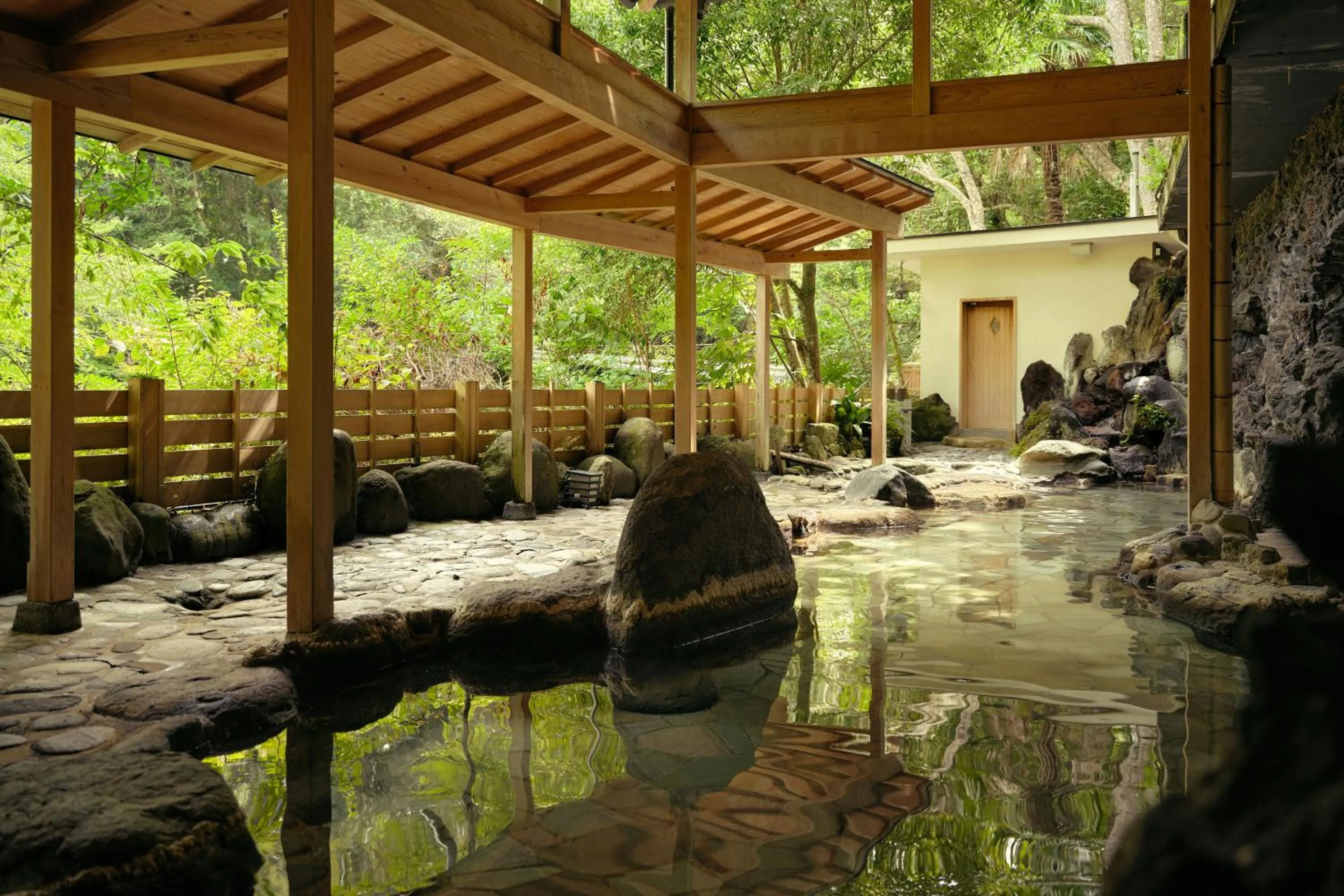 Open Air Bath in Ochiairo