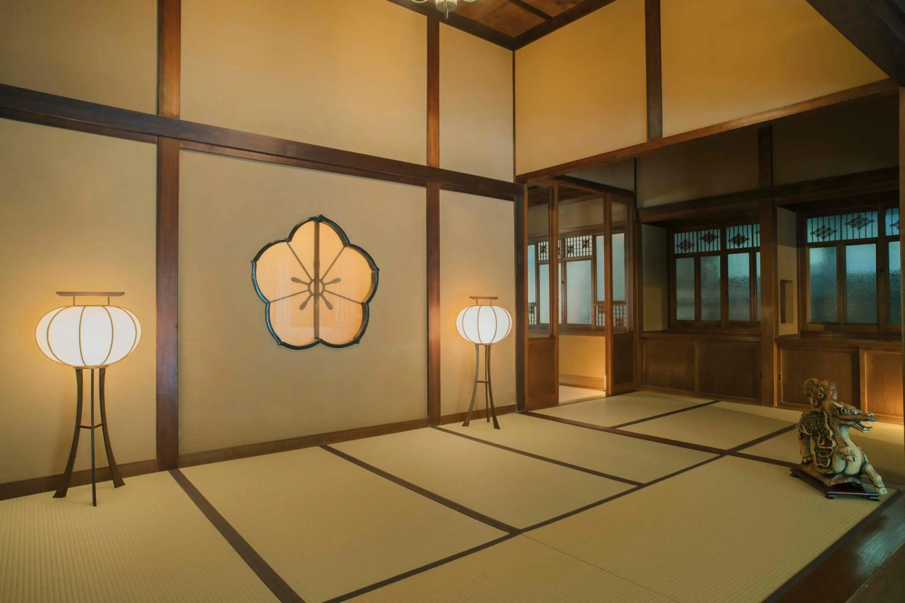 Facade/entrance, Bed in Ochiairo