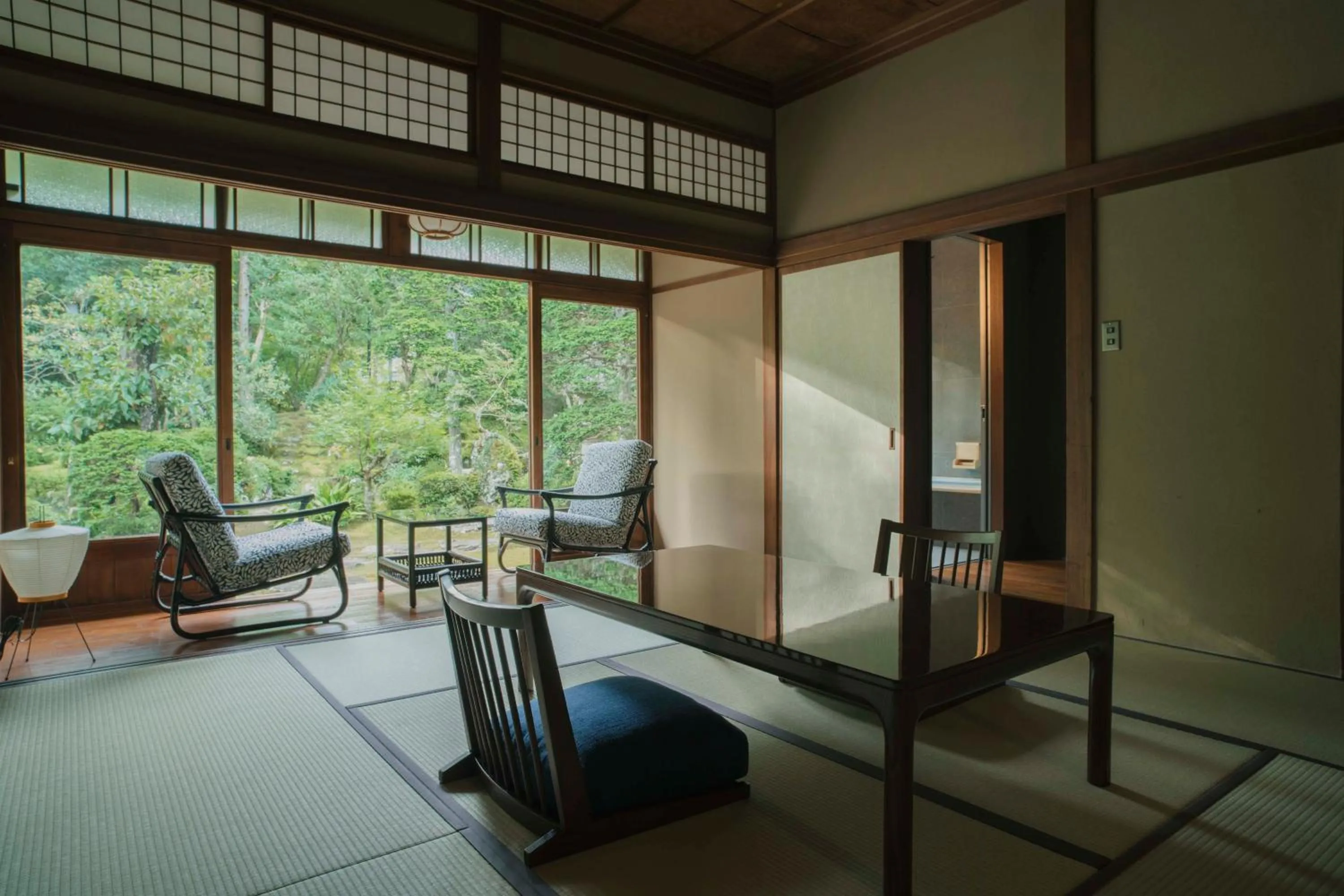 Photo of the whole room in Ochiairo