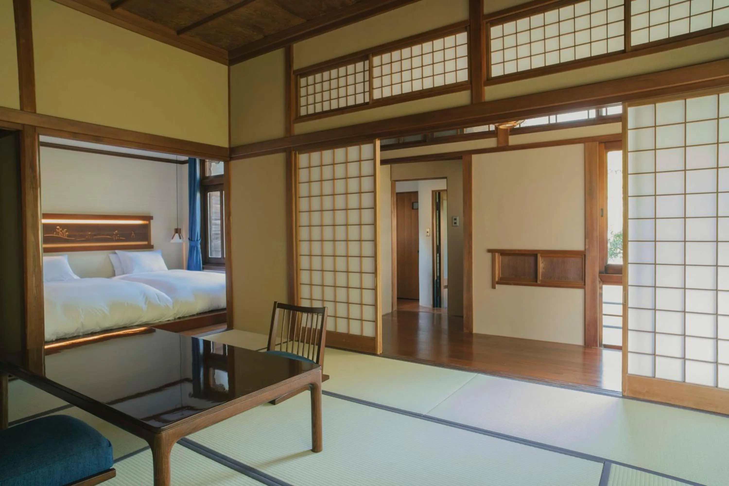 Photo of the whole room, Bed in Ochiairo