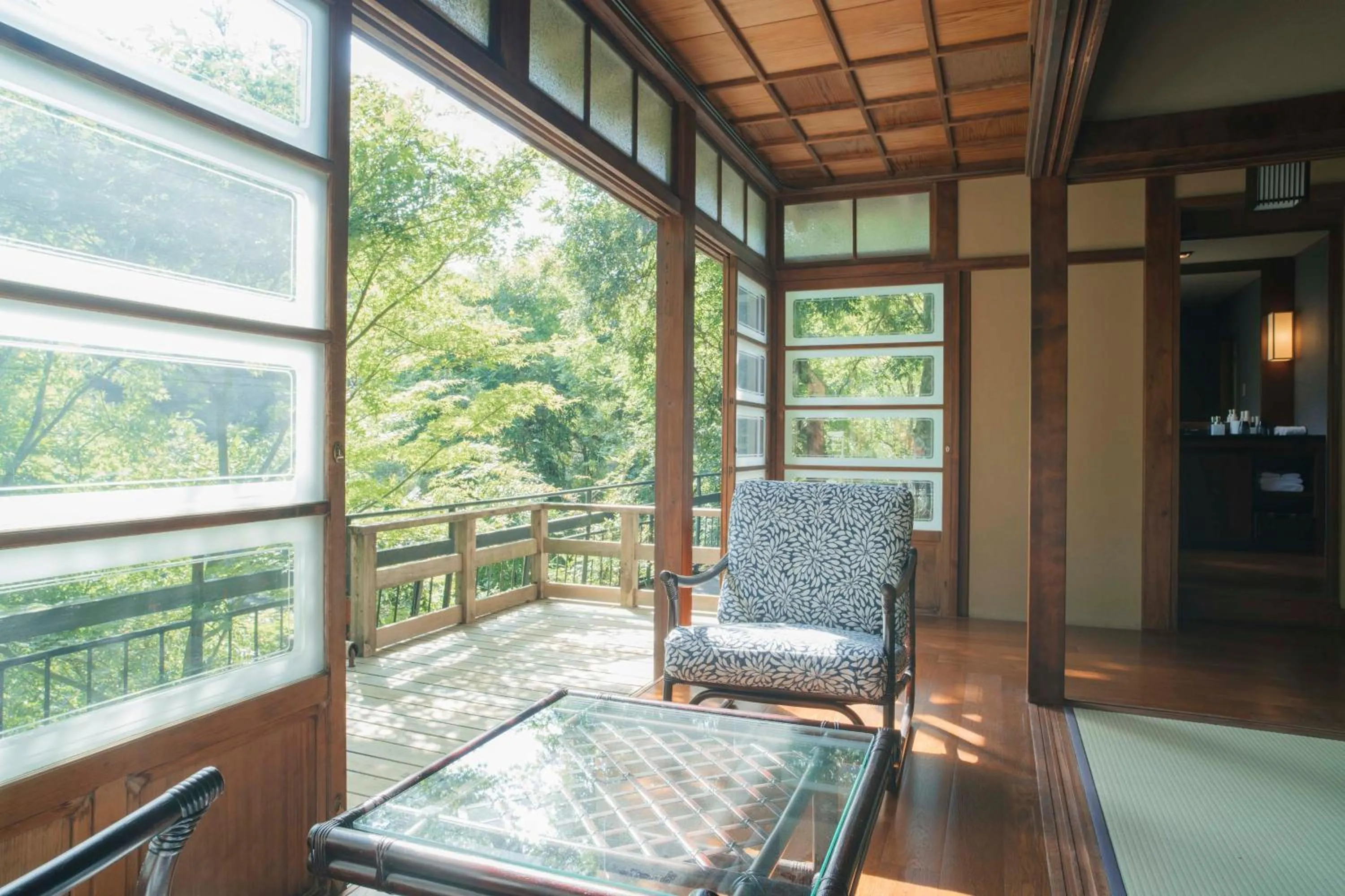 Photo of the whole room in Ochiairo