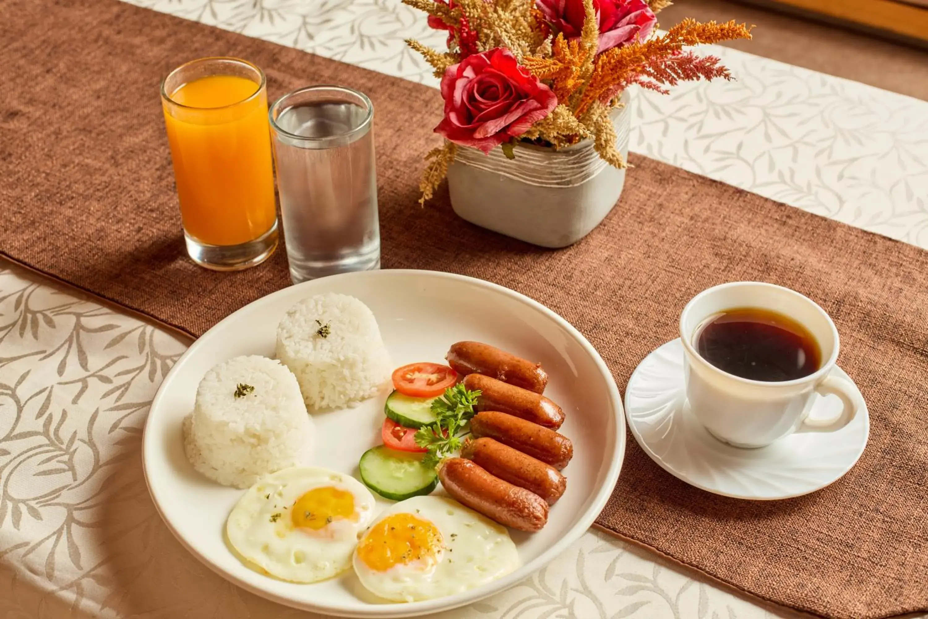 Food and drinks in Go Hotels Plus Bacolod - Newly Renovated Food and drinks in Go Hotels Plus Bacolod - Newly Renovated