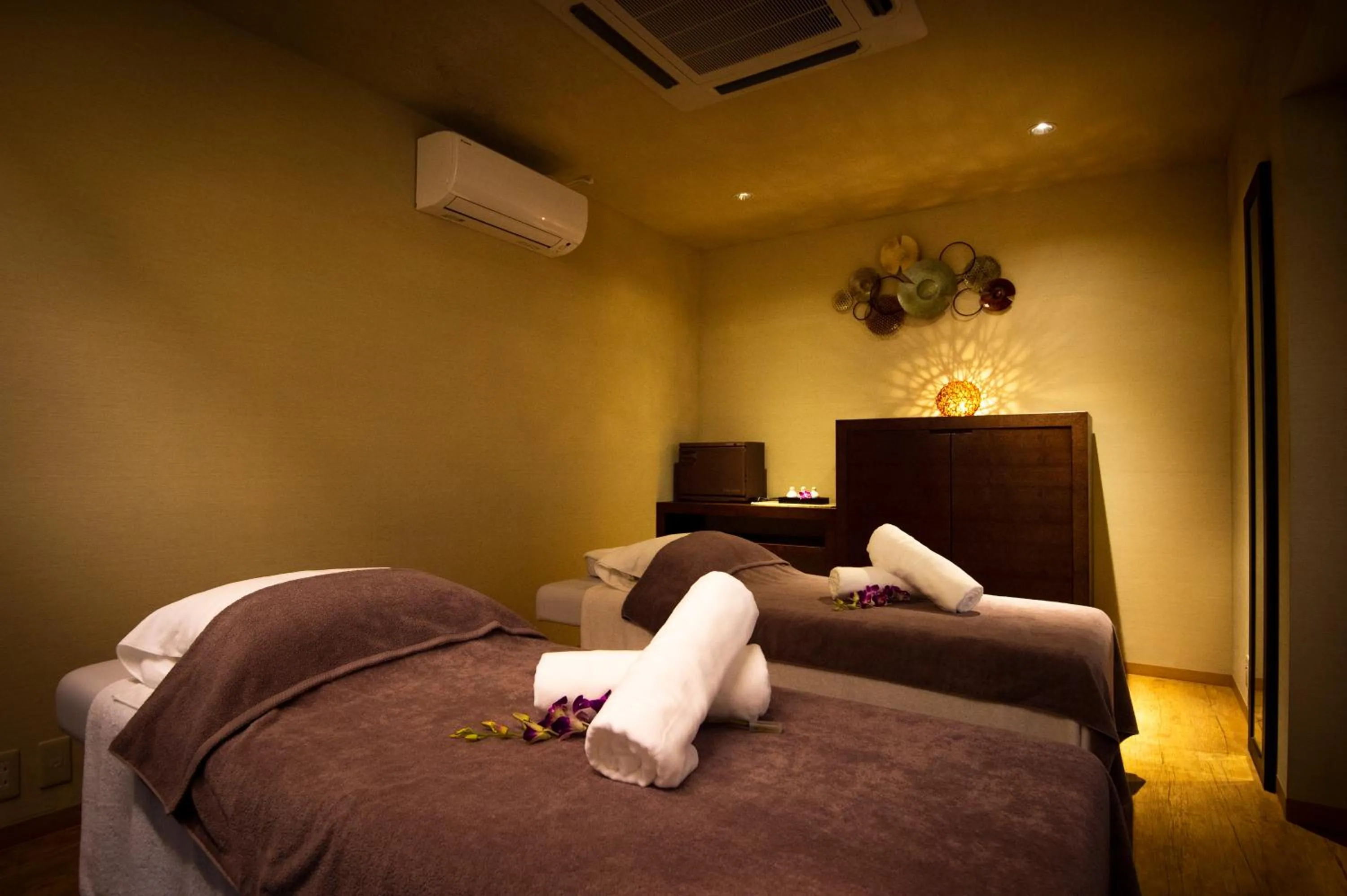 Massage, Bed in Hakone Elecasa Hotel and Spa
