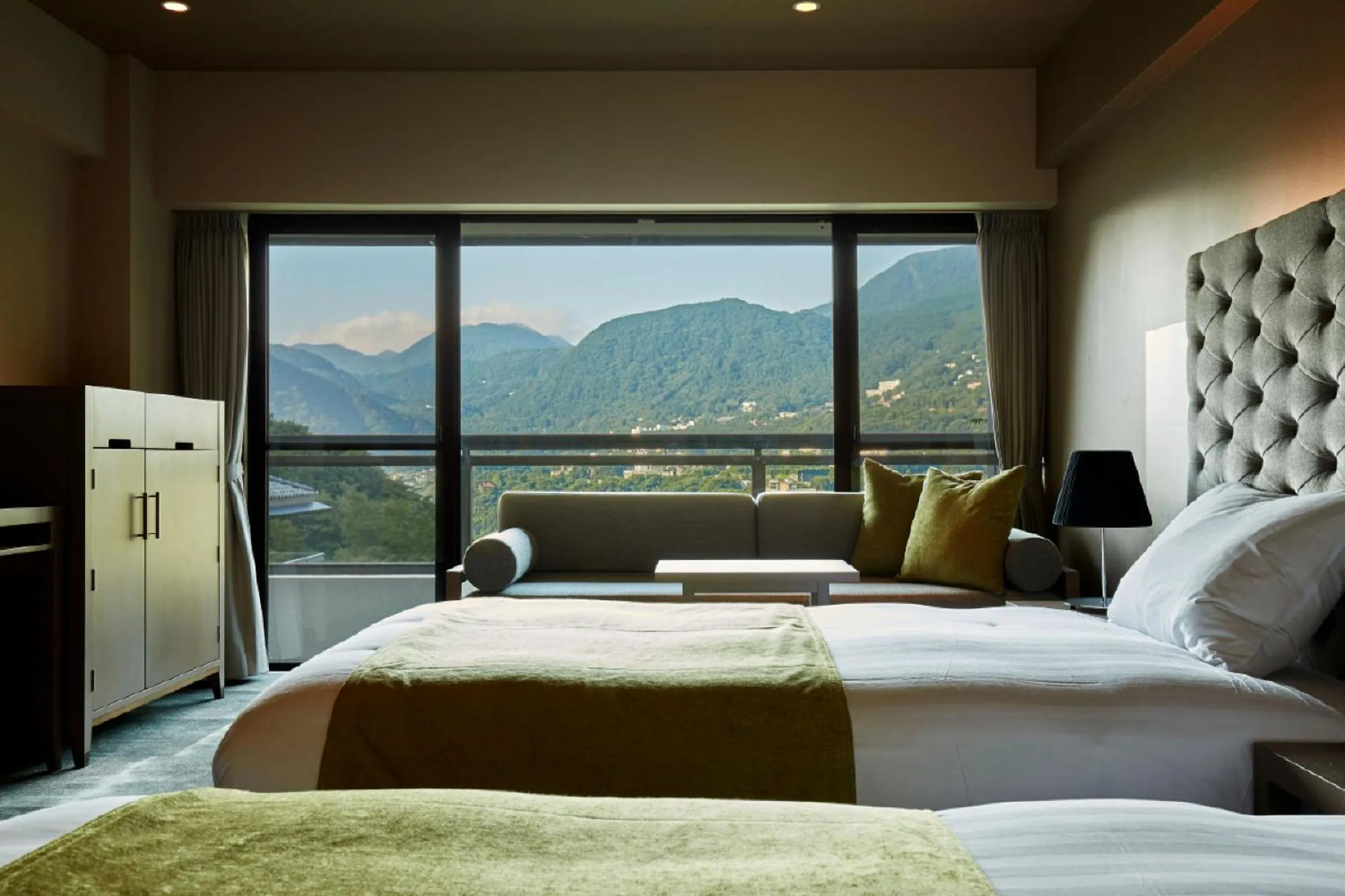 Photo of the whole room, Bed in Hakone Elecasa Hotel and Spa