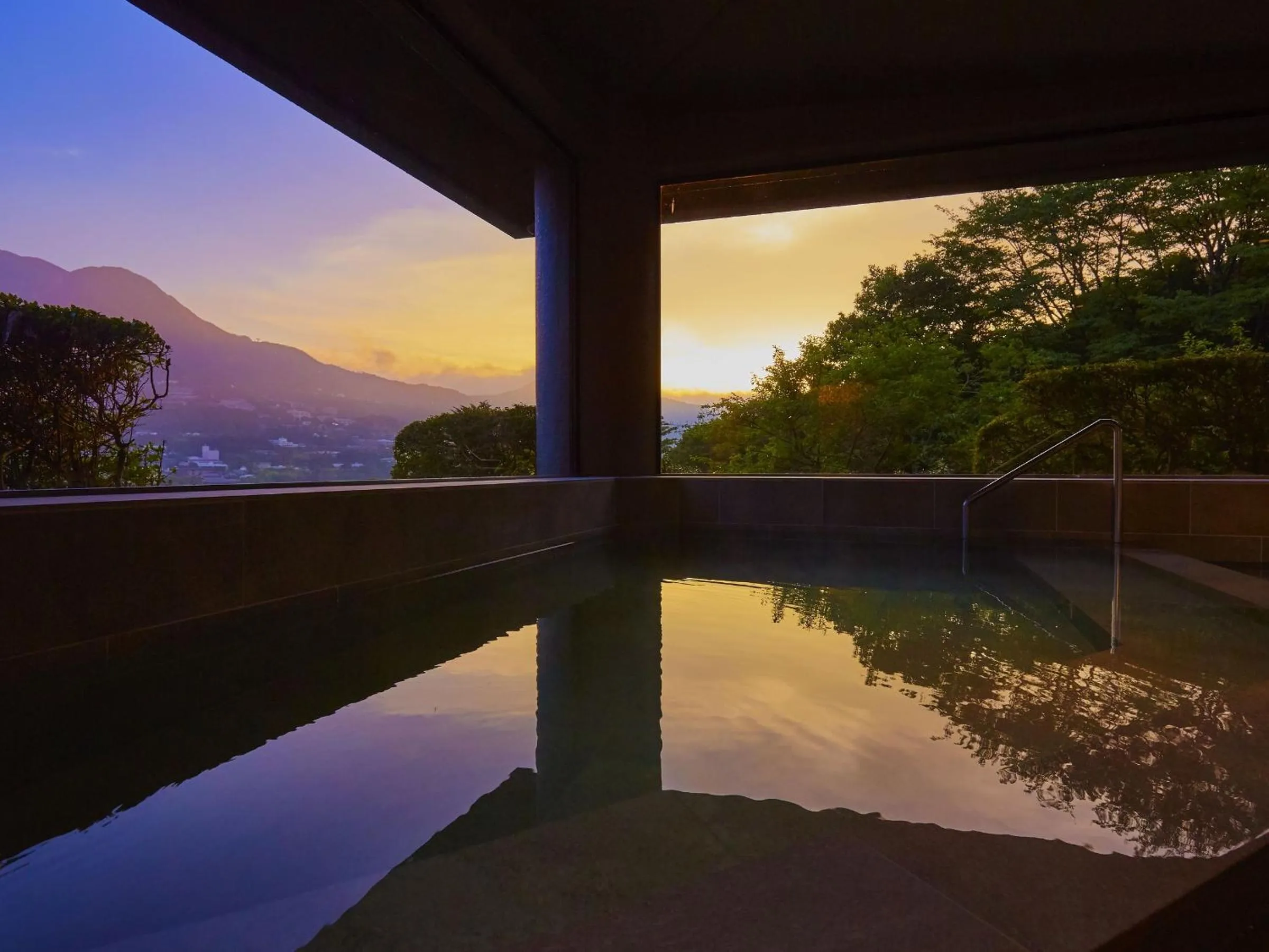 Hot Spring Bath in Hakone Elecasa Hotel and Spa