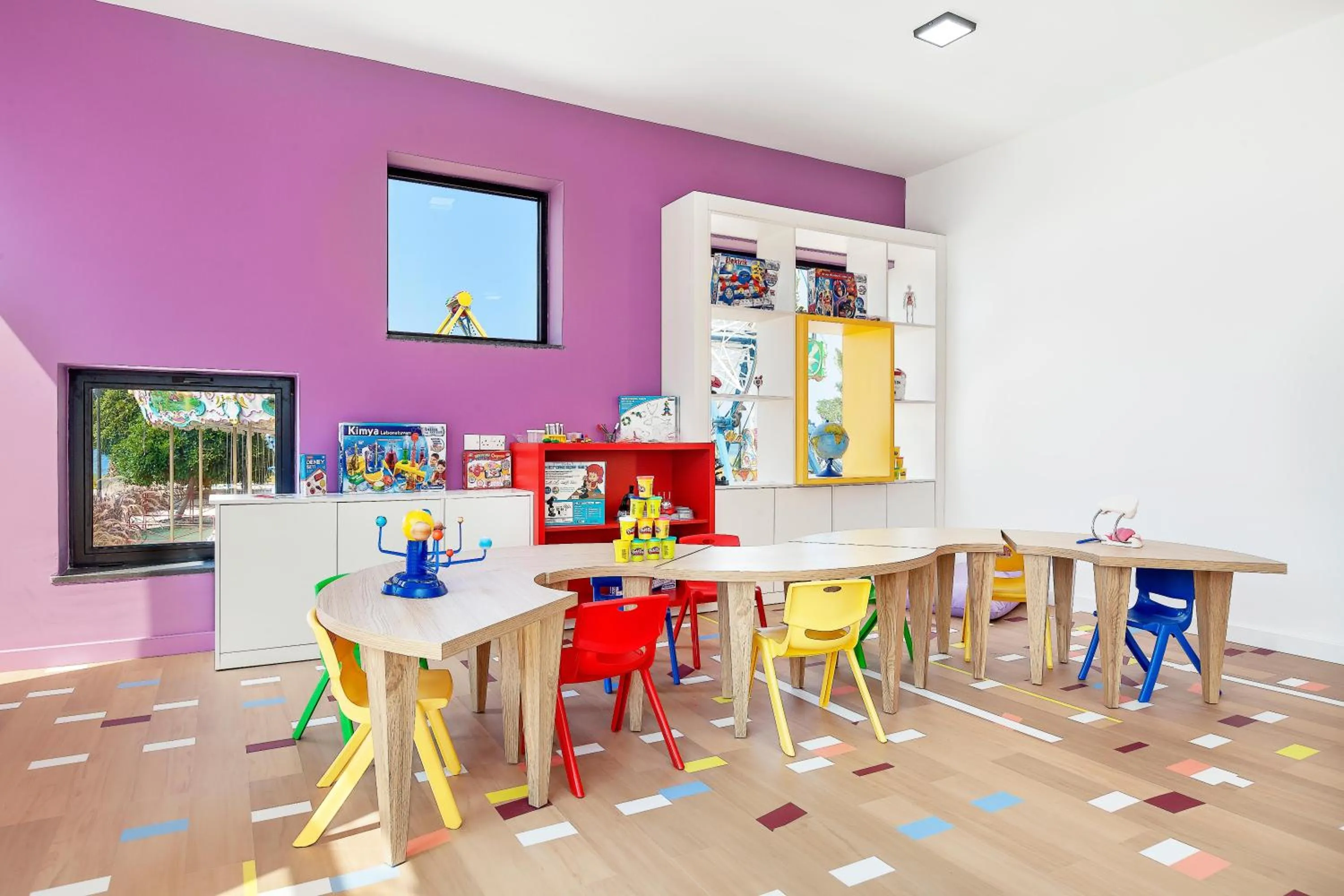 children in Acapulco Resort Hotel