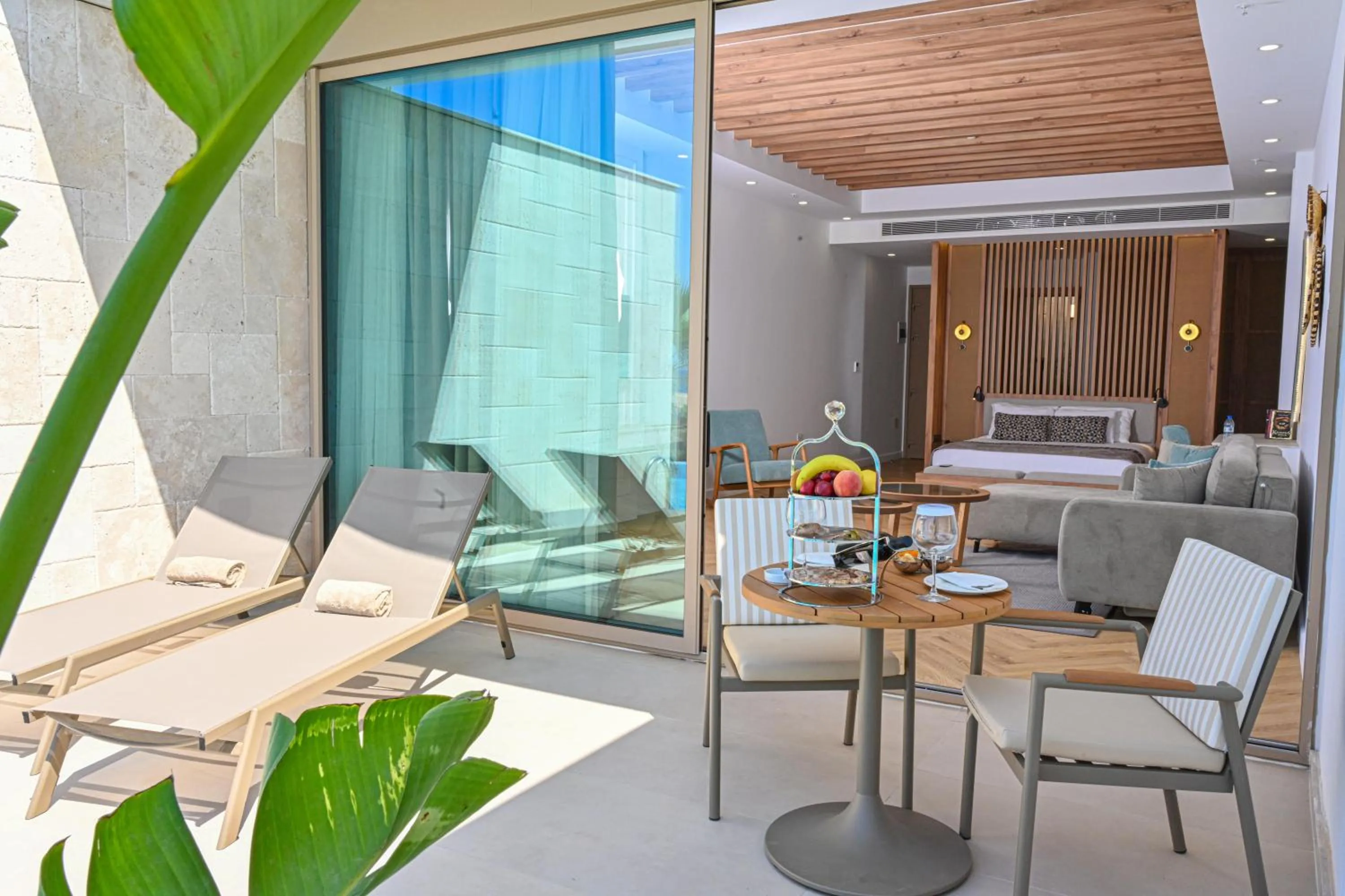 Photo of the whole room in Acapulco Resort Hotel