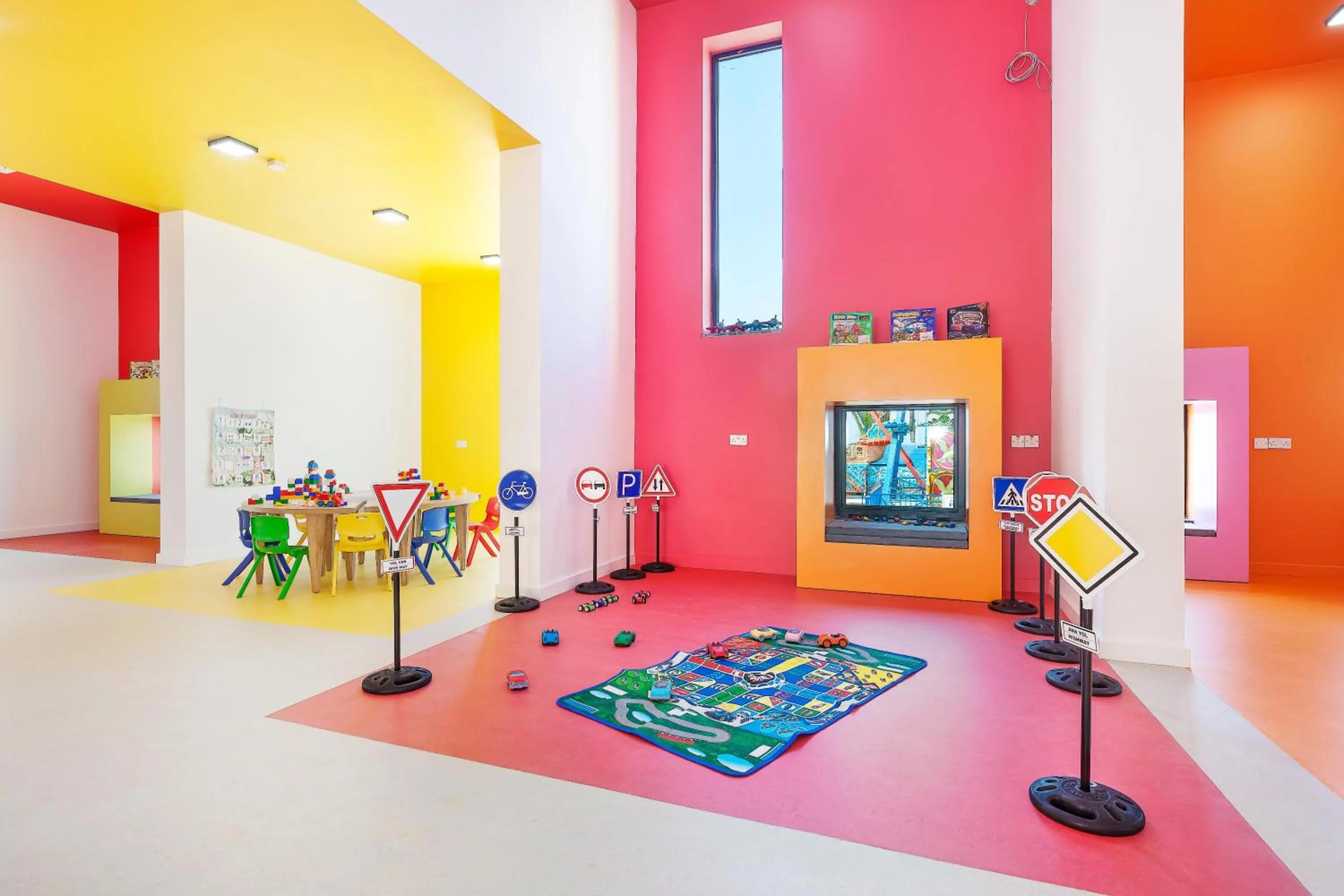 children in Acapulco Resort Hotel