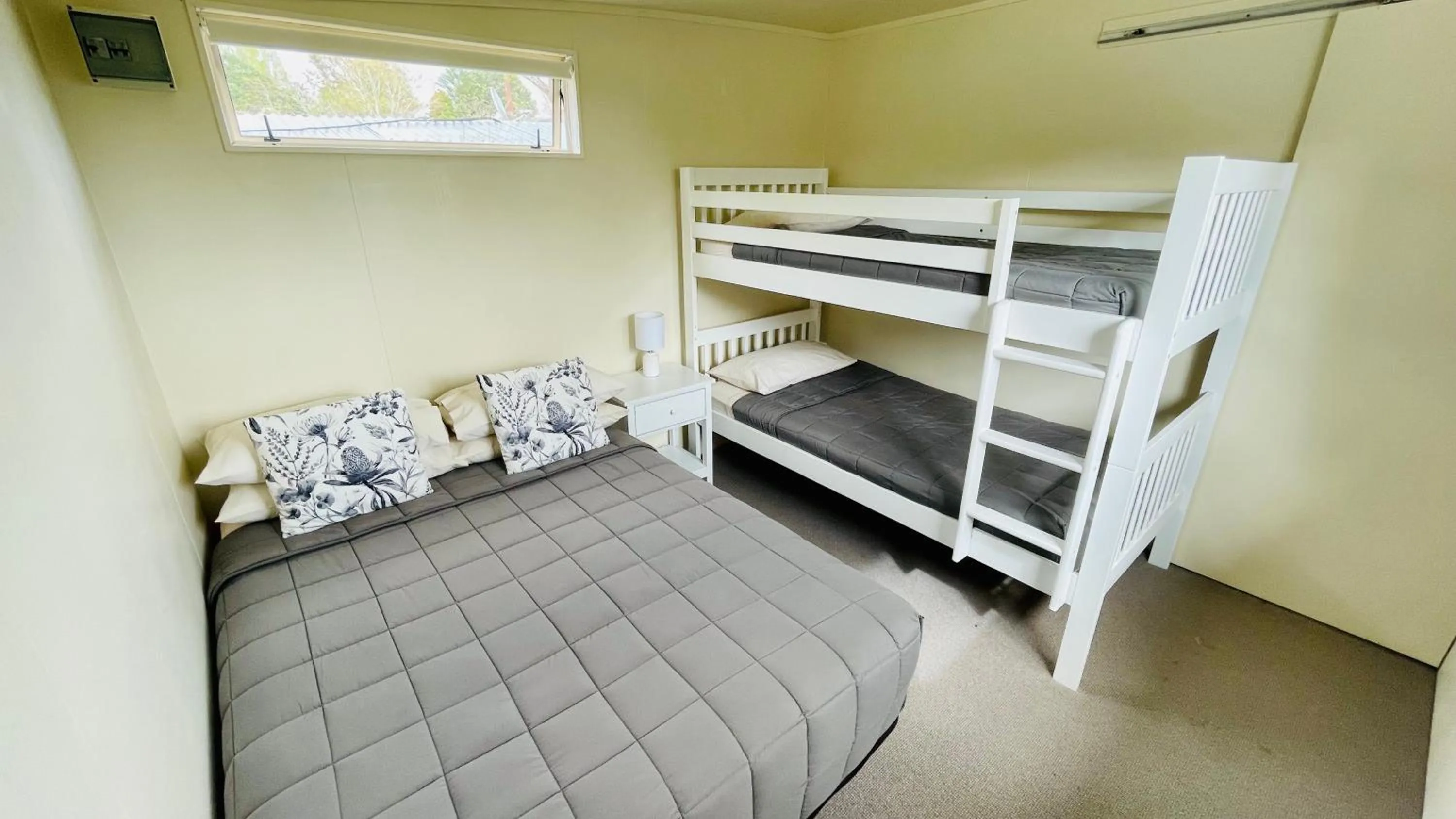 Bed in Orere Point TOP 10 Holiday Park