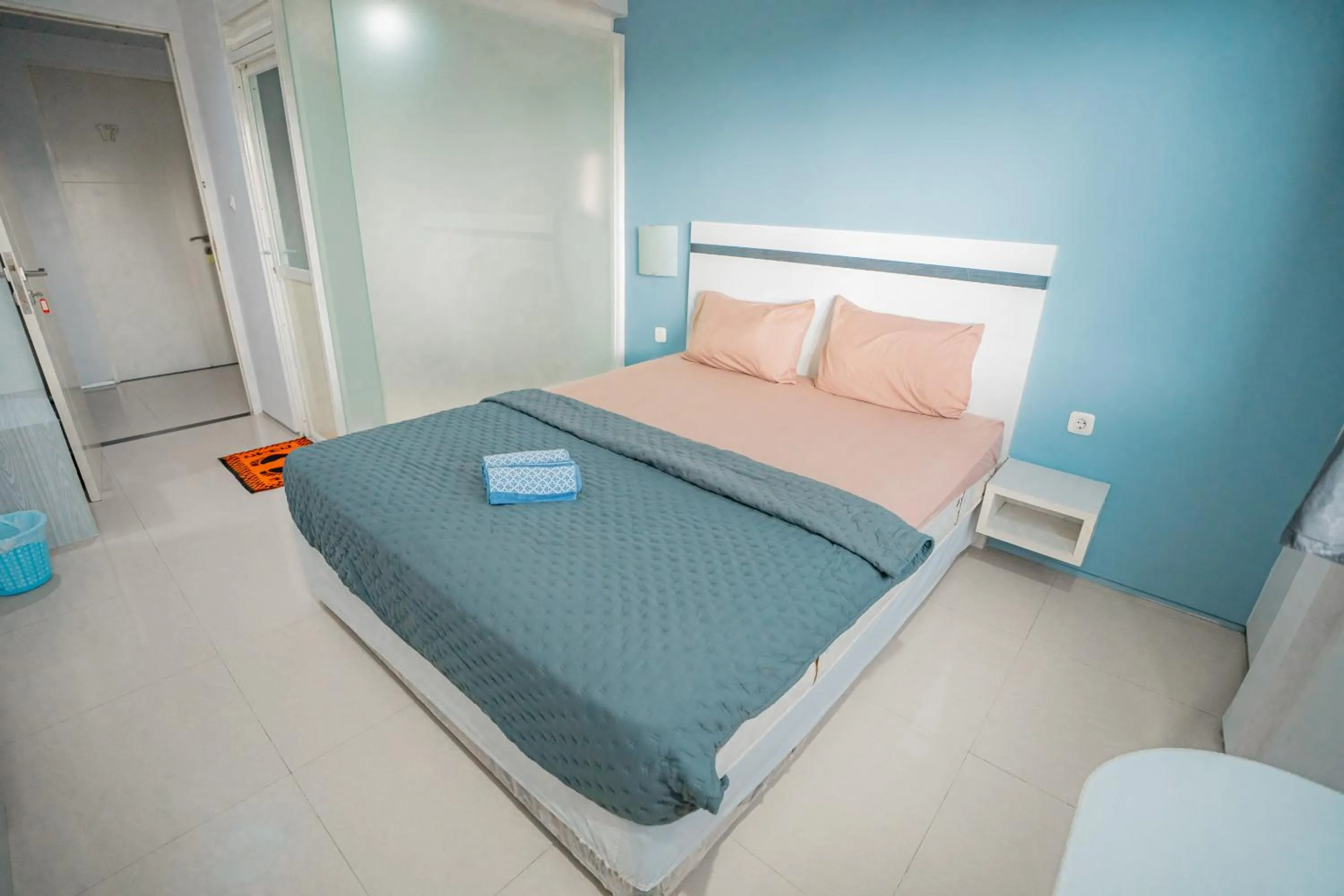 Bedroom, Bed in Hotel Pratisarawirya by The Loka