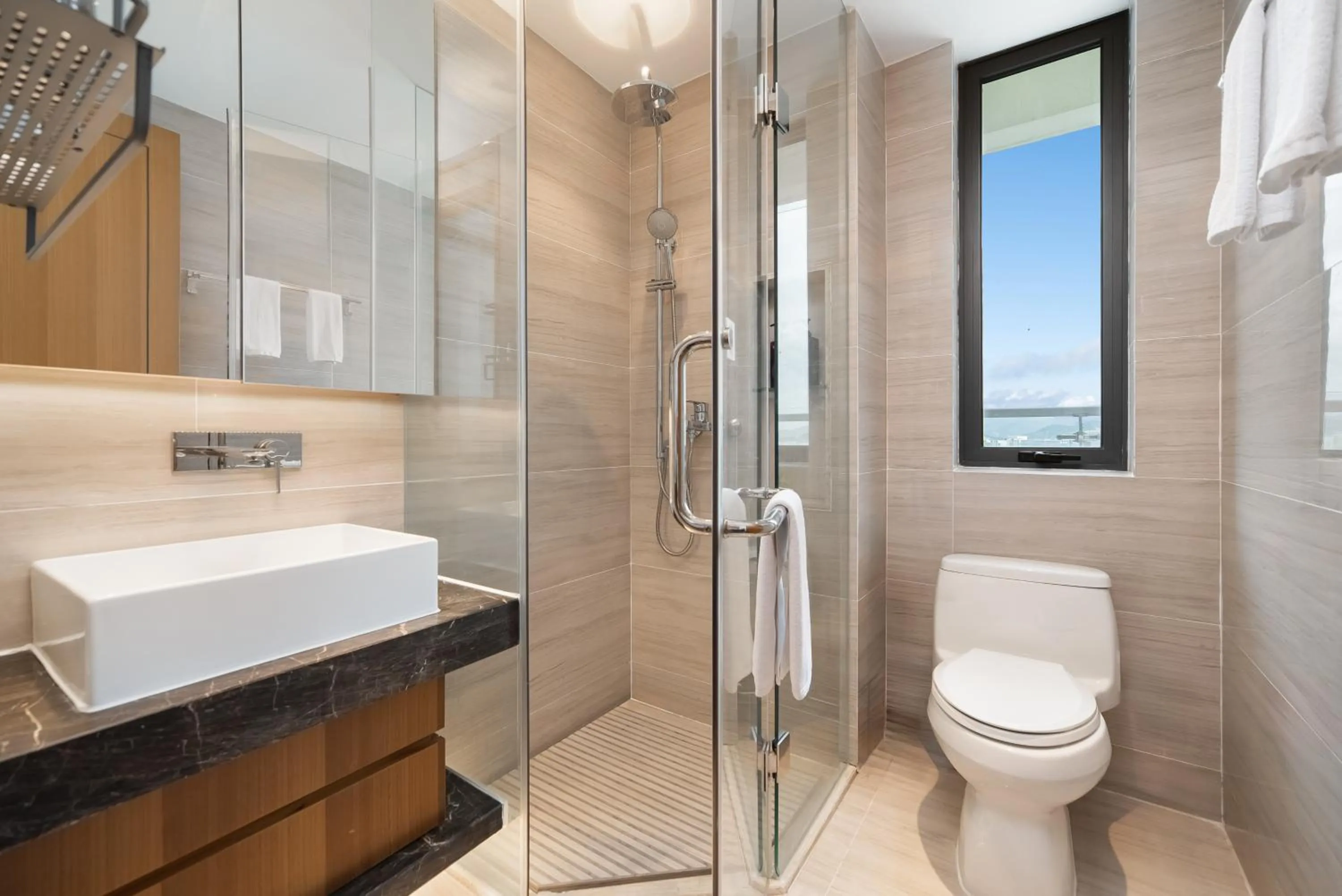 Shower in Elnob Seaview Aparthotel Hai Tang Bay Sanya