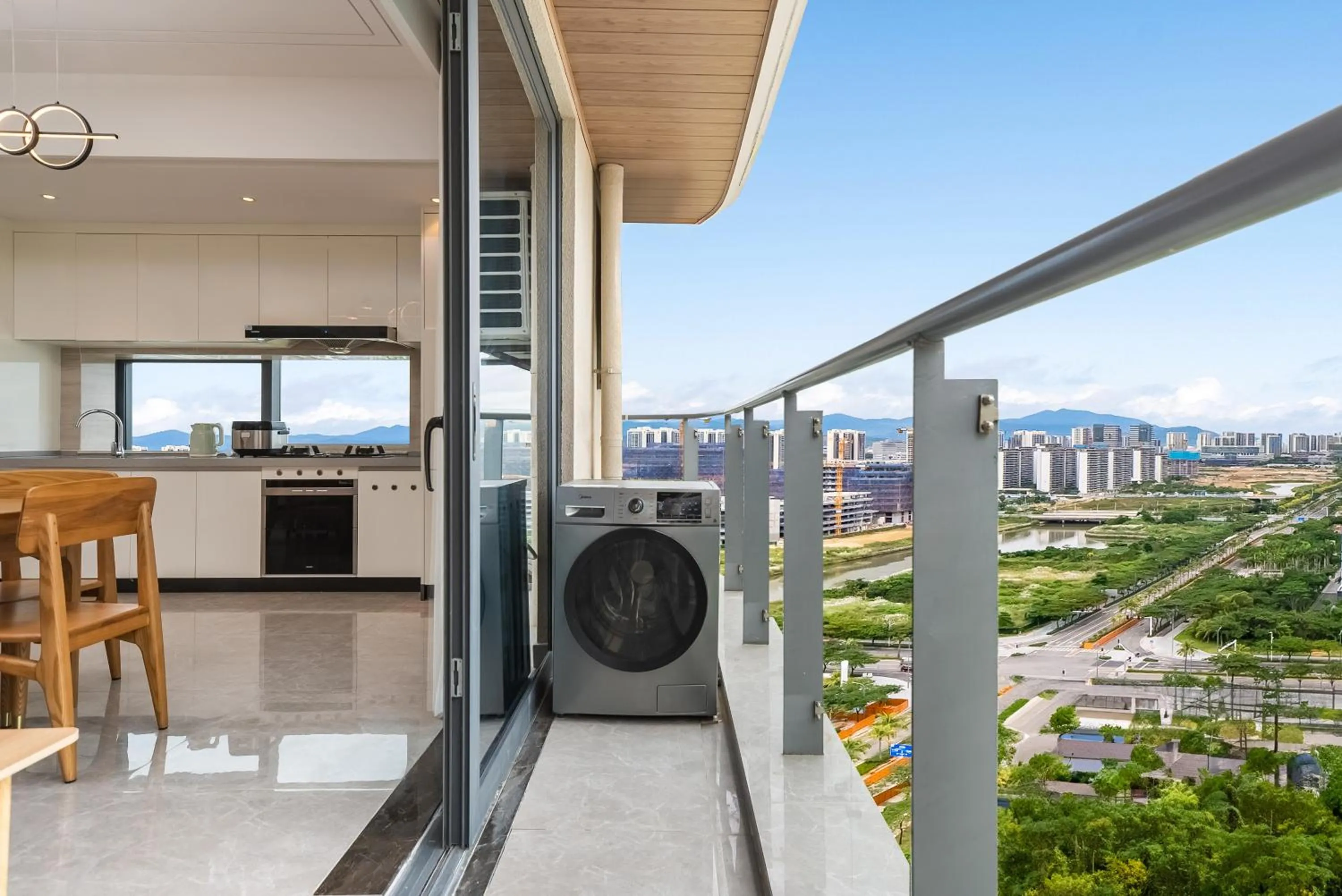 Balcony/Terrace in Elnob Seaview Aparthotel Hai Tang Bay Sanya