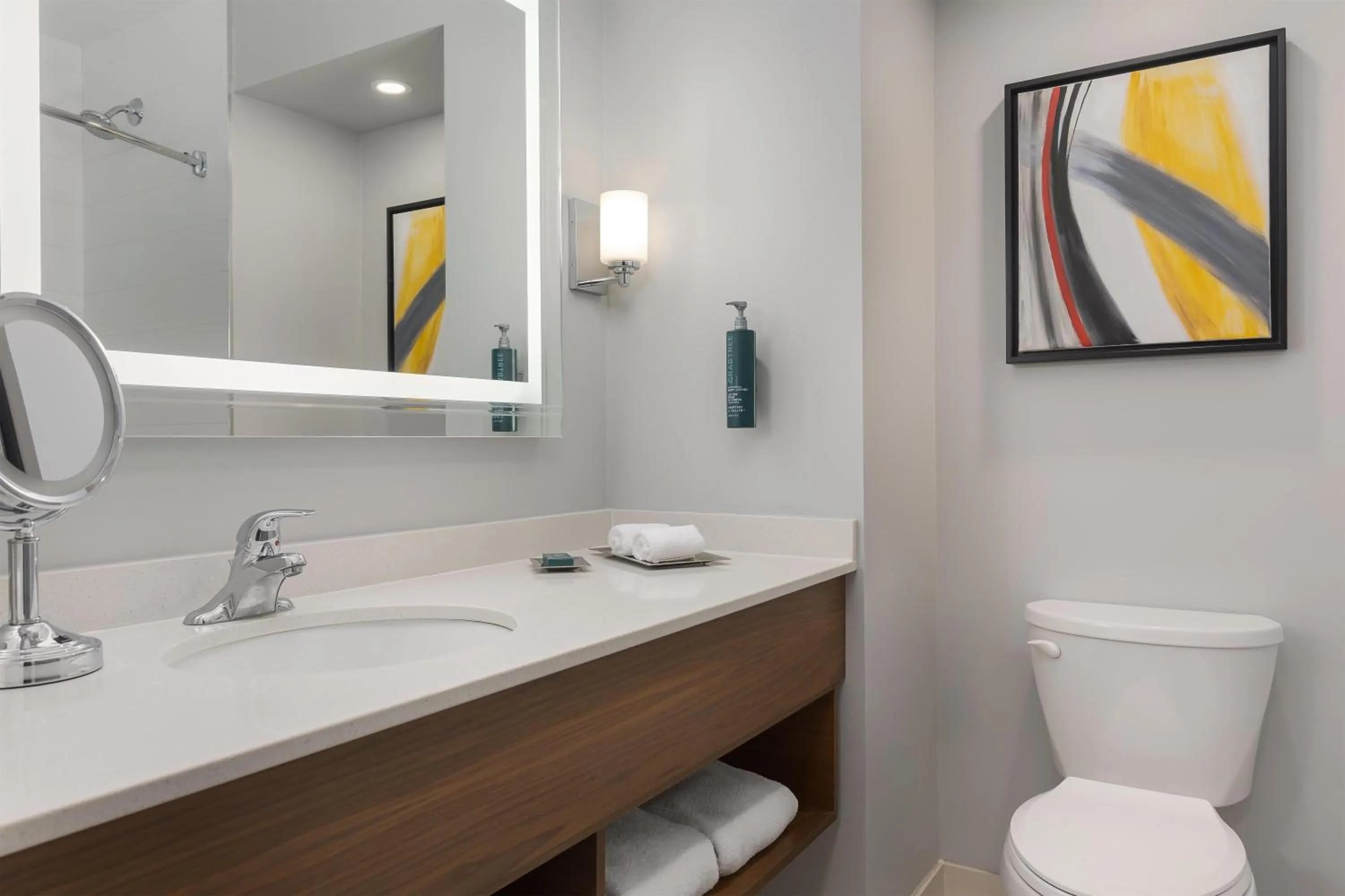 Bathroom in Doubletree by Hilton London