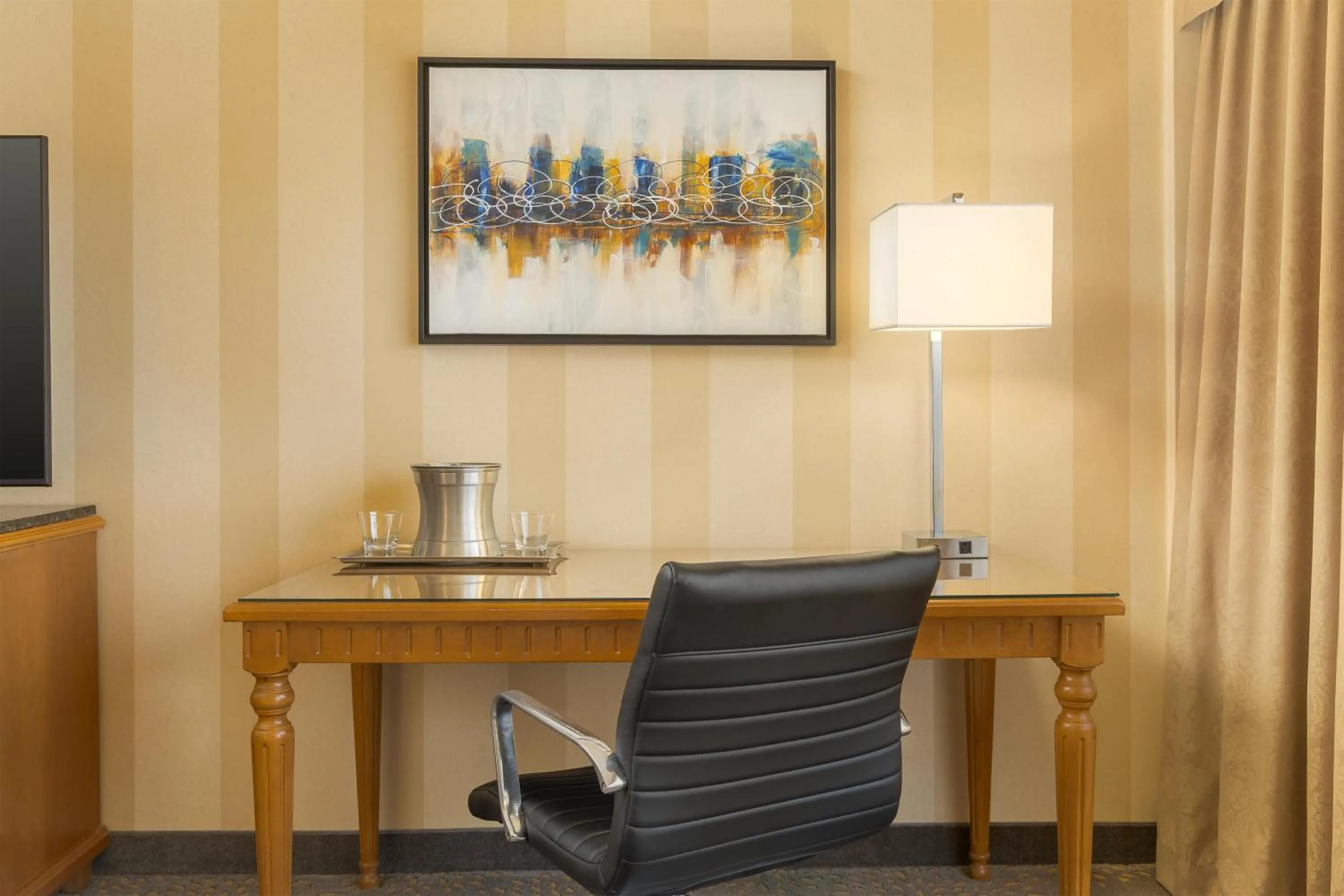 Bedroom in Doubletree by Hilton London