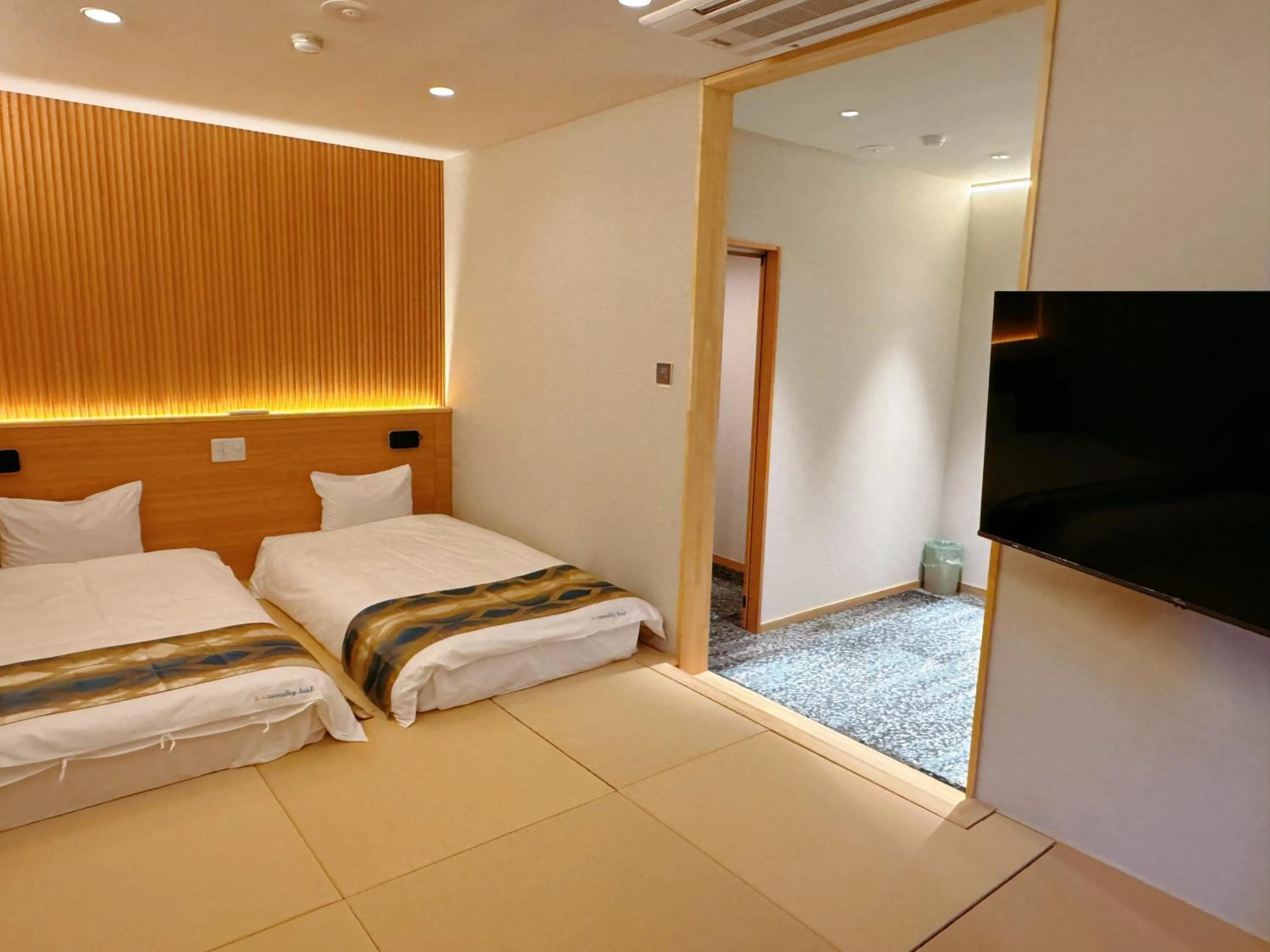 Bed in Hakuba Sun Valley Hotel