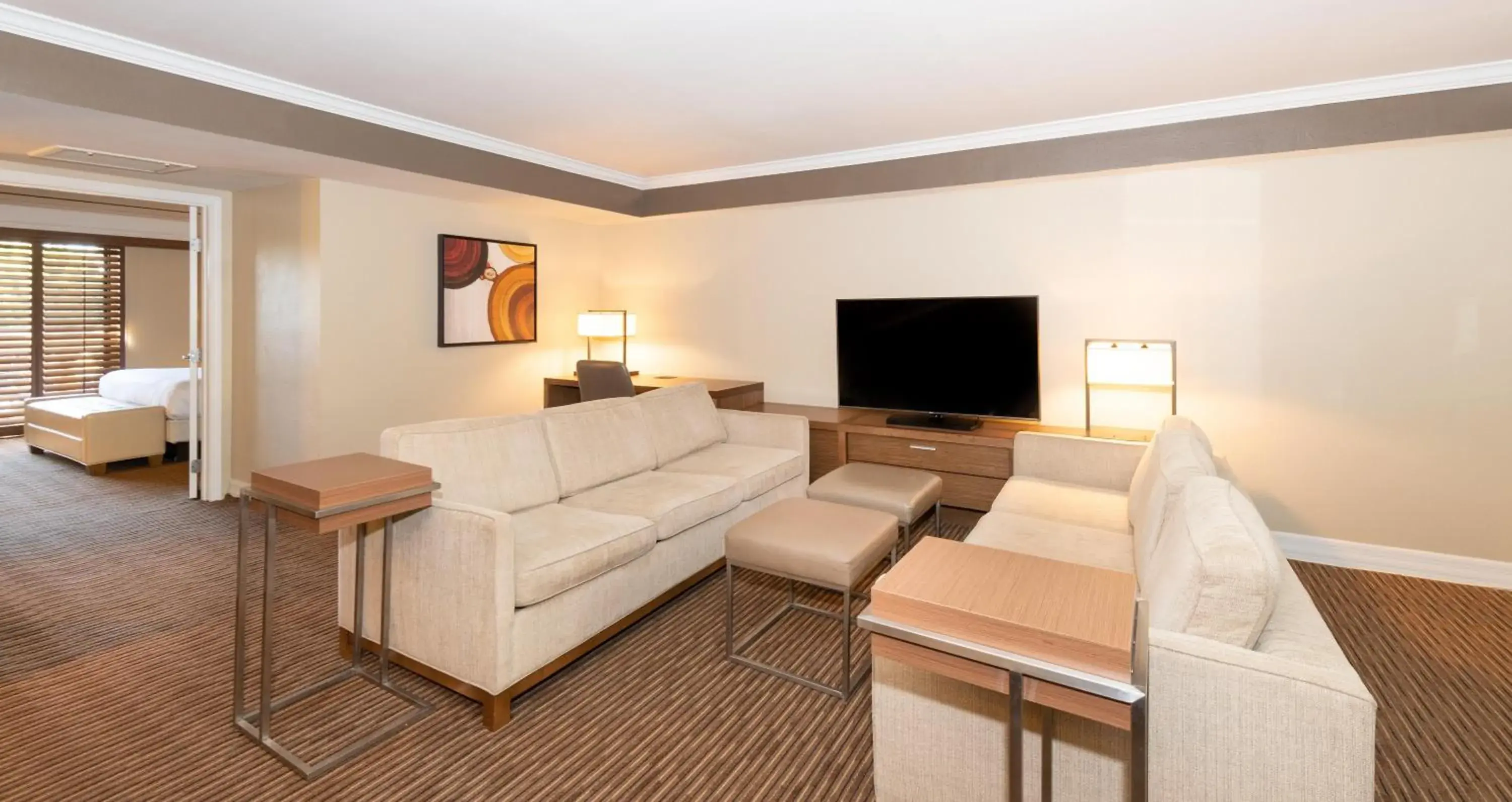 Living room, Bed in Hilton Phoenix Resort at the Peak Living room, Bed in Hilton Phoenix Resort at the Peak