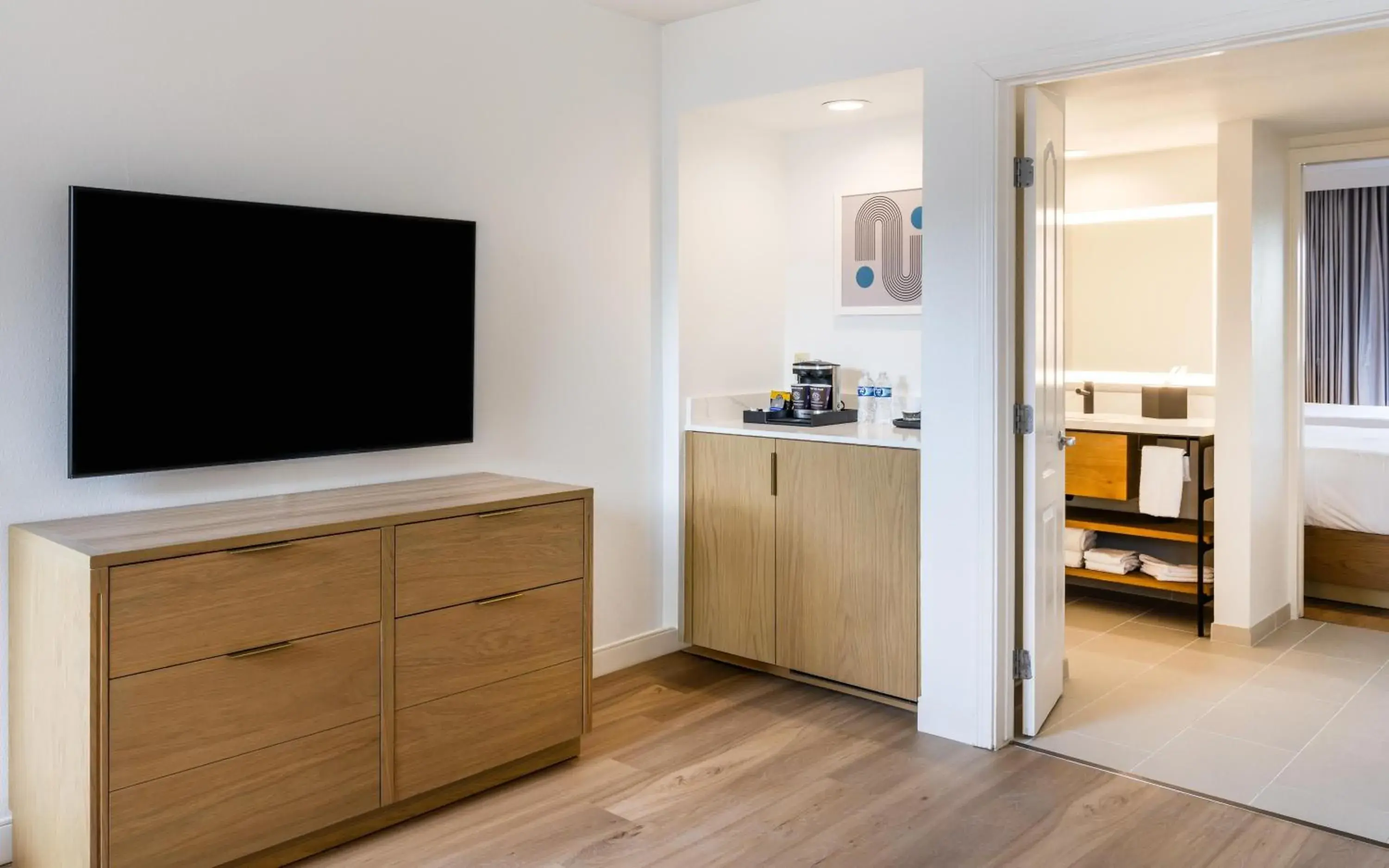 Living room in Hilton Phoenix Resort at the Peak Living room in Hilton Phoenix Resort at the Peak