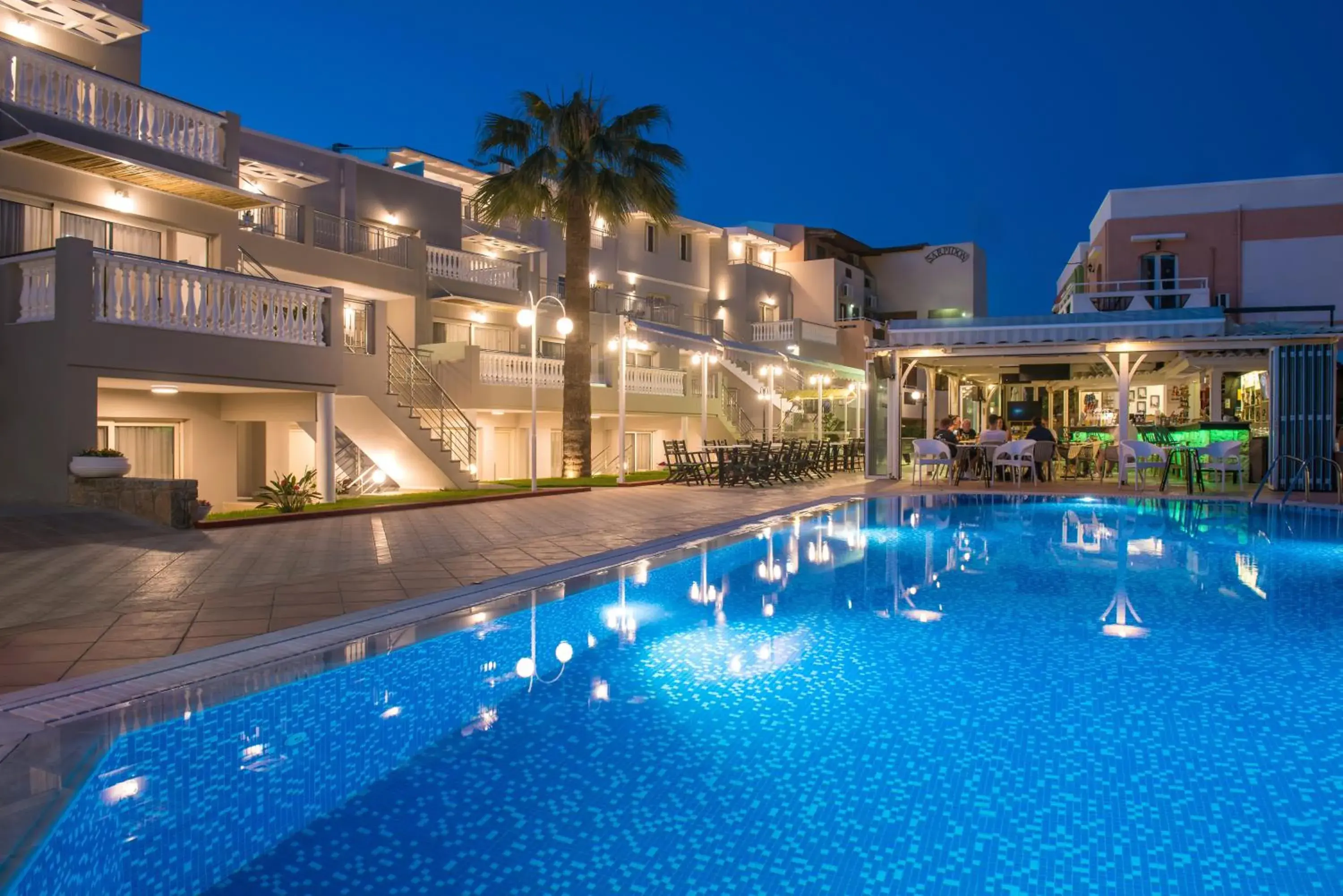 Restaurant/places to eat in Sarpidon Apartments Restaurant/places to eat in Sarpidon Apartments