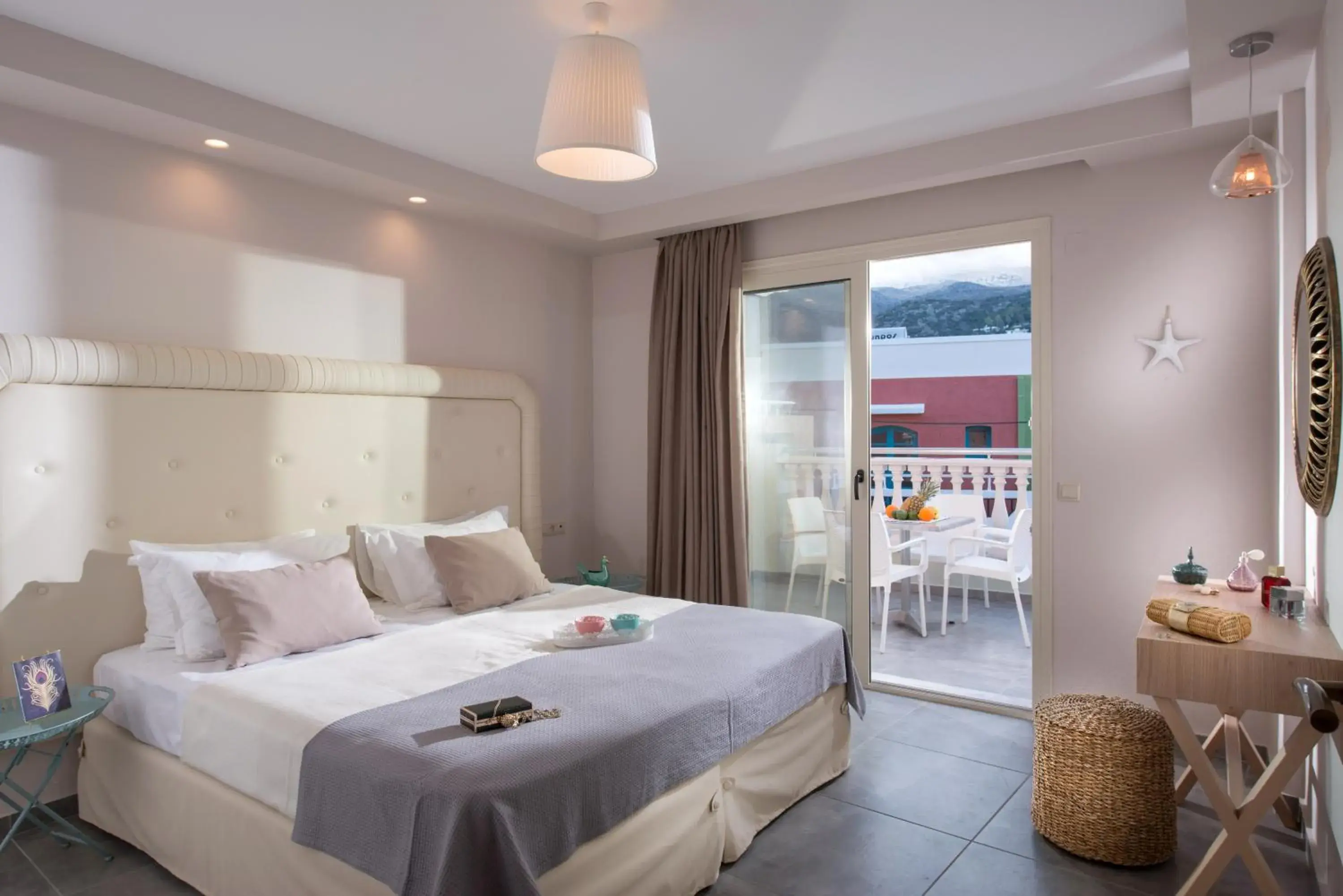 Superior One-Bedroom Apartment in Sarpidon Apartments Superior One-Bedroom Apartment in Sarpidon Apartments