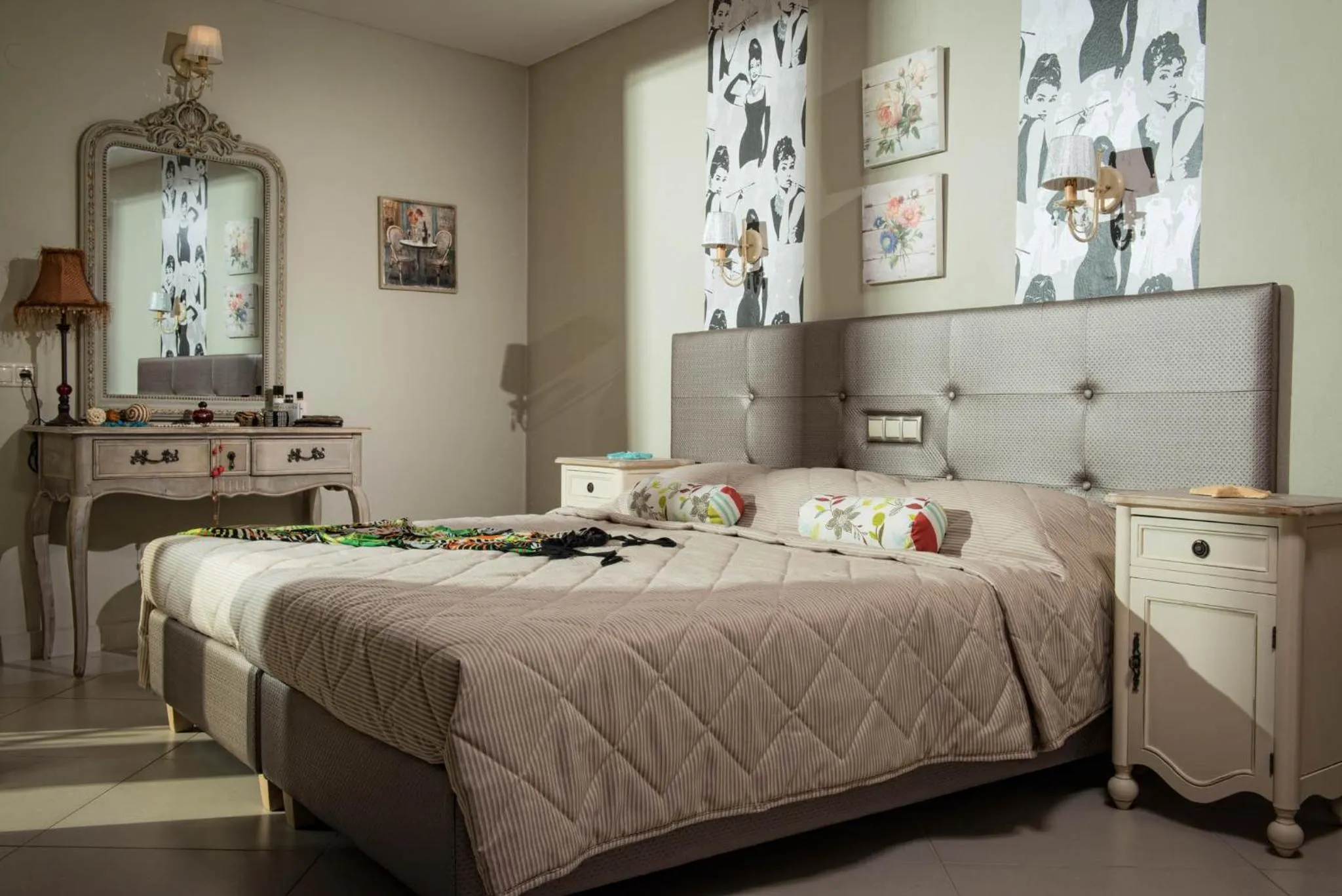 Bedroom, Bed in Sarpidon Apartments