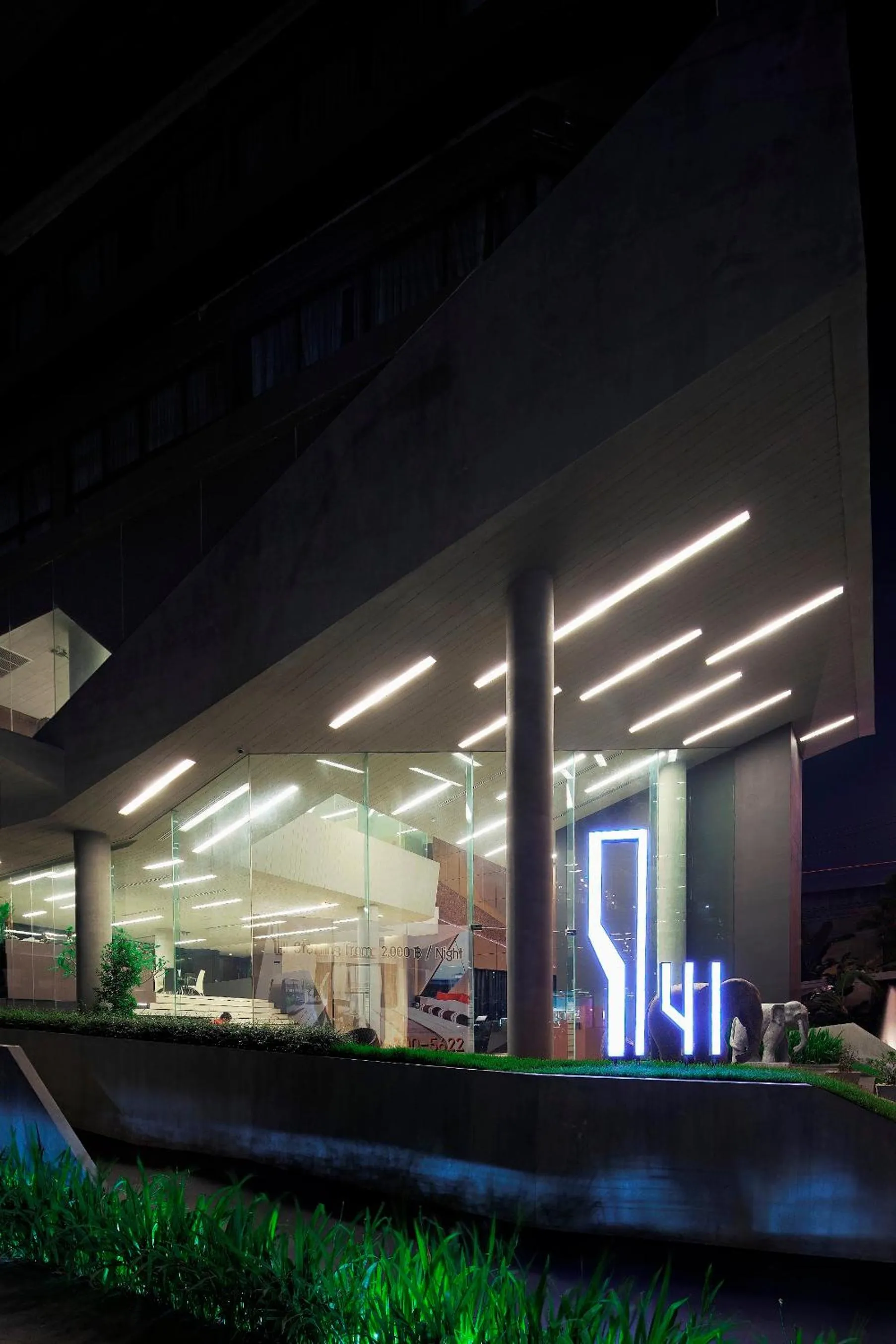 Night in Nine Forty One Hotel