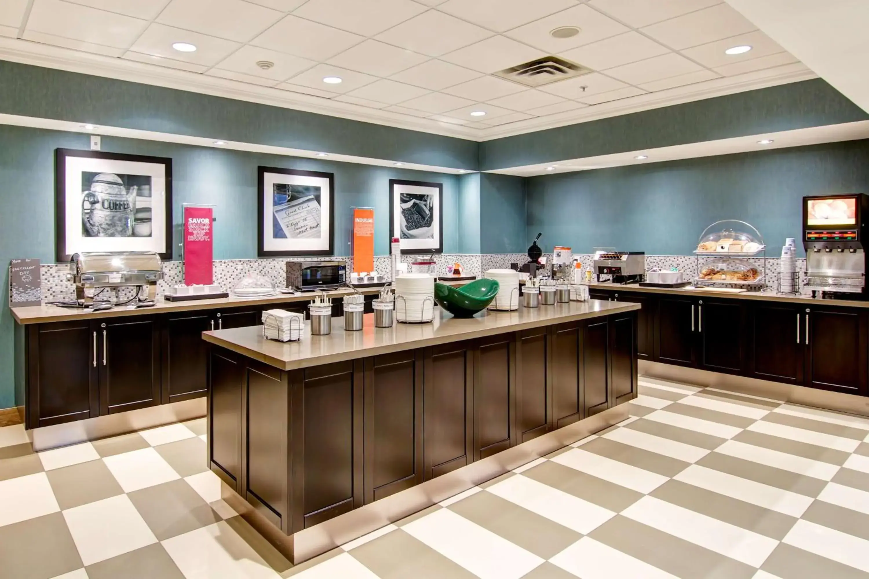 Breakfast in Hampton Inn London Ontario Breakfast in Hampton Inn London Ontario