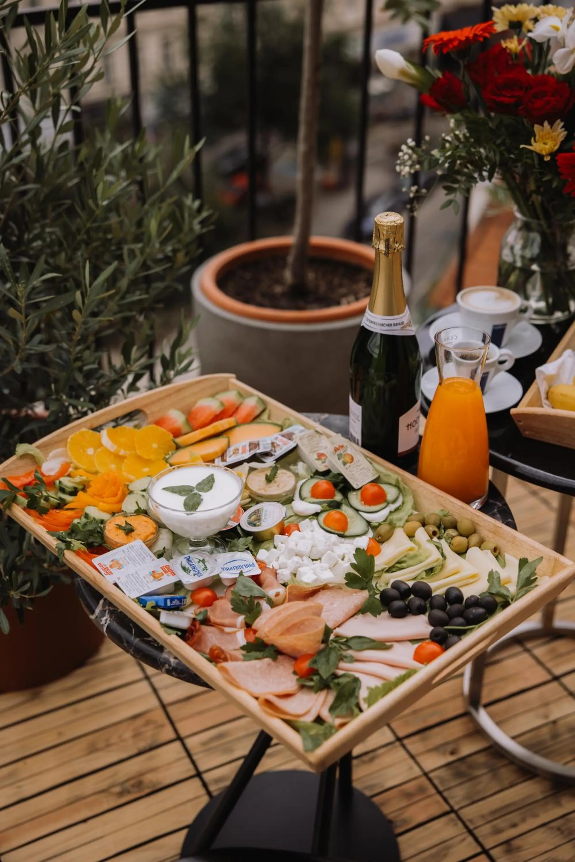 Breakfast in Florum Hotel