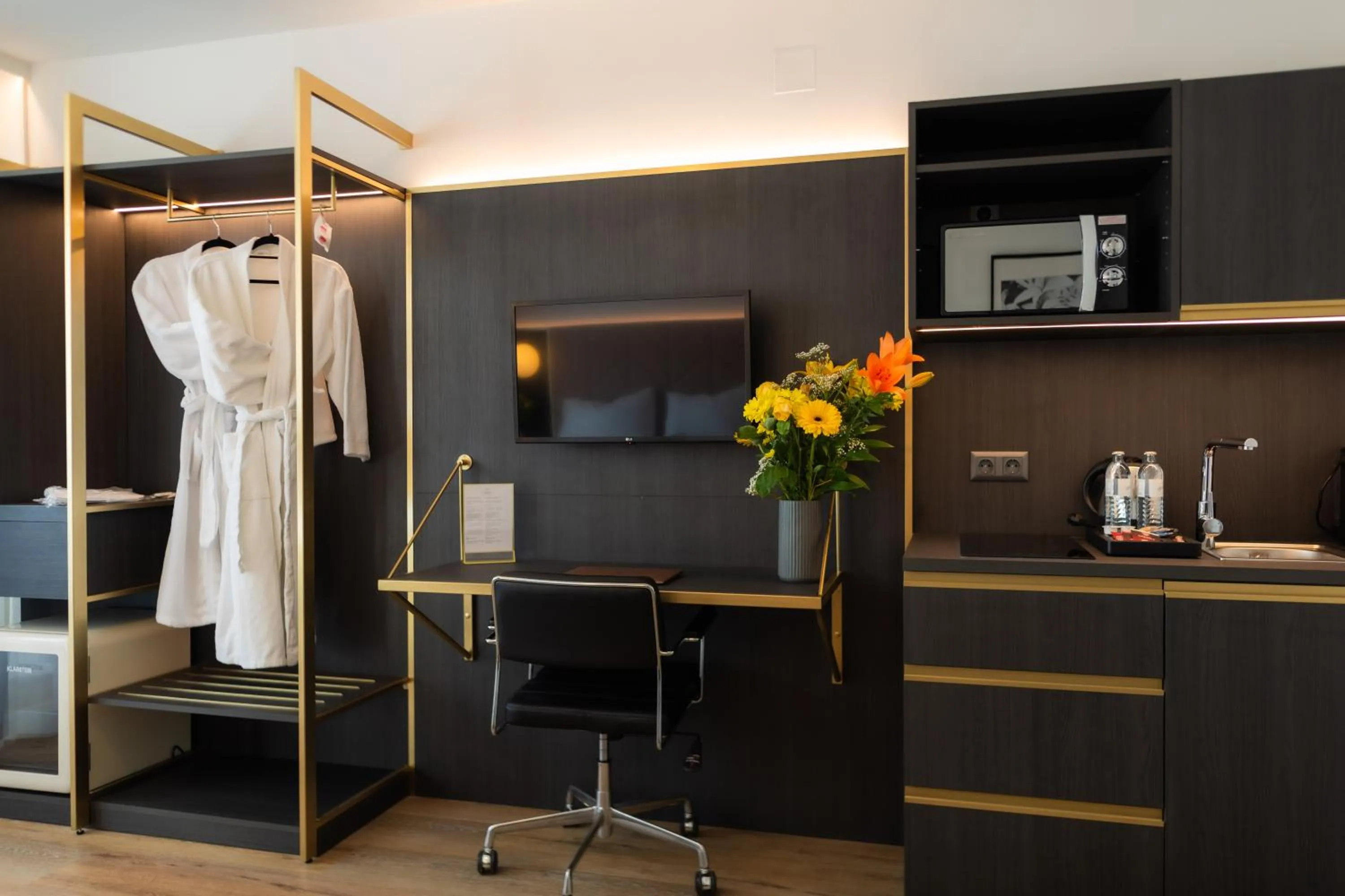 TV and multimedia in Florum Hotel