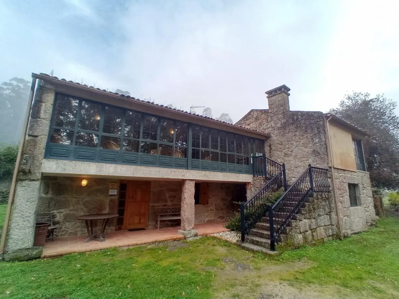 Double Room with Private Bathroom - Pets are allowed in Casa Do Cribeiro Double Room with Private Bathroom - Pets are allowed in Casa Do Cribeiro