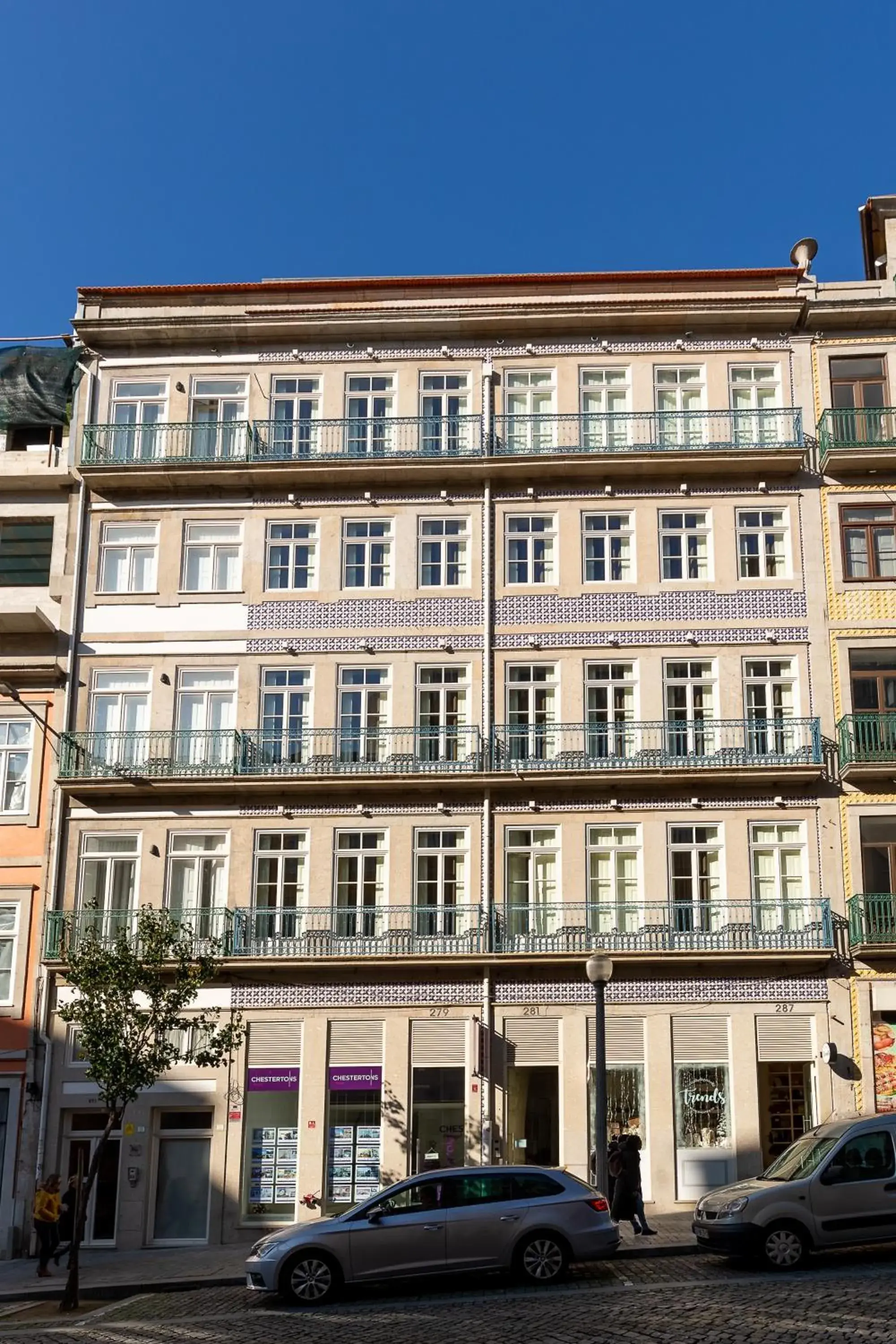 Facade/entrance in RS Porto Historic Center Facade/entrance in RS Porto Historic Center