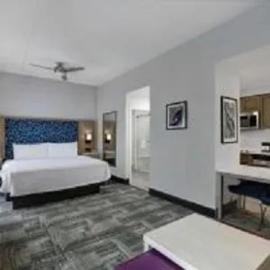 Bedroom, Bed in Homewood Suites by Hilton London Ontario