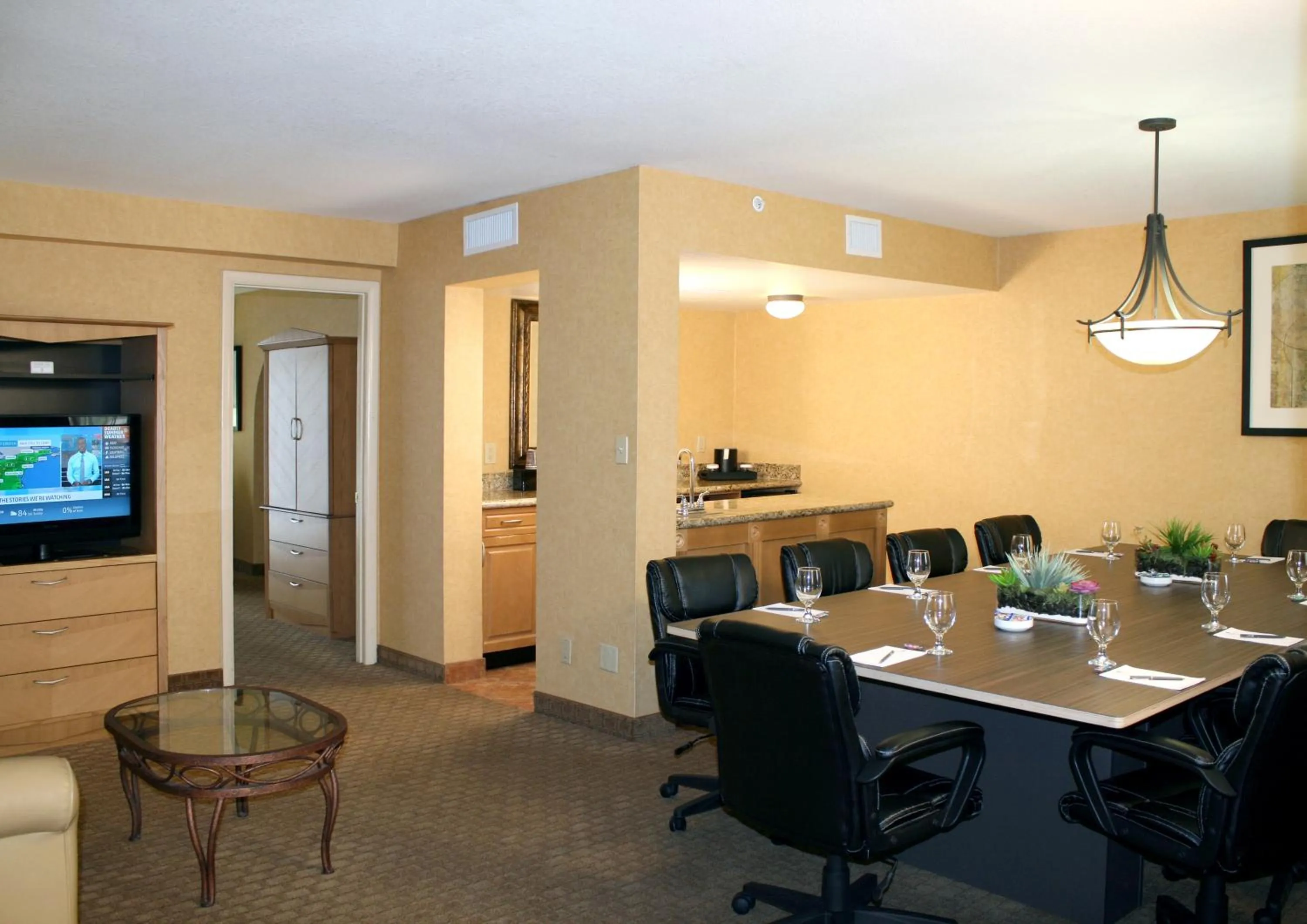 Embassy Suites Phoenix Airport at 24th Street