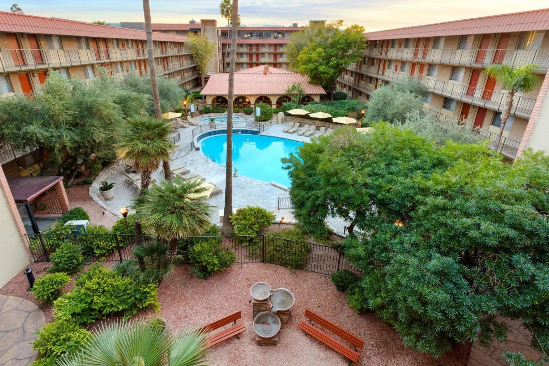 View (from property/room) in Motel 6 Phoenix, AZ – Sky Harbor