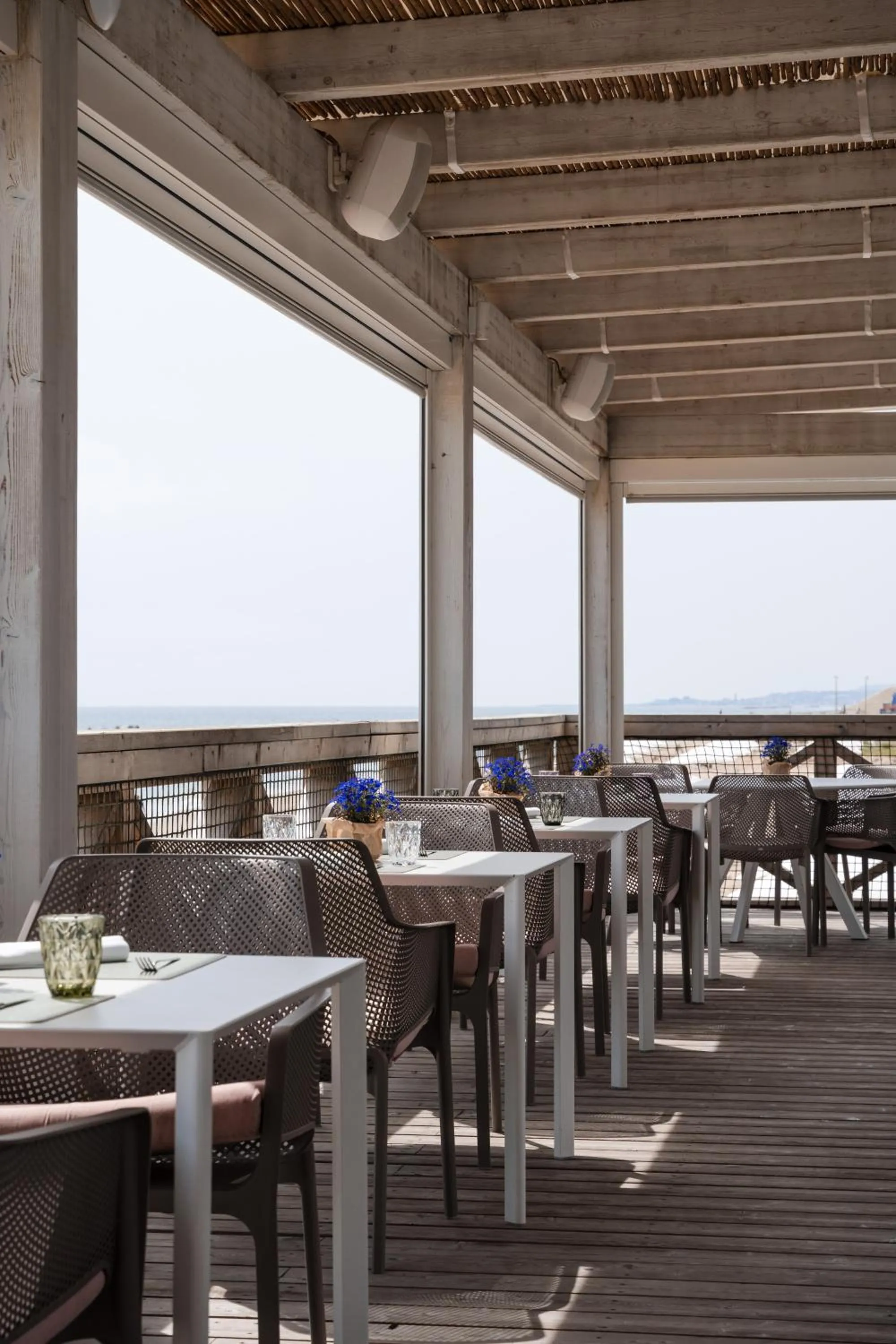 Restaurant/places to eat in Natural Village Resort