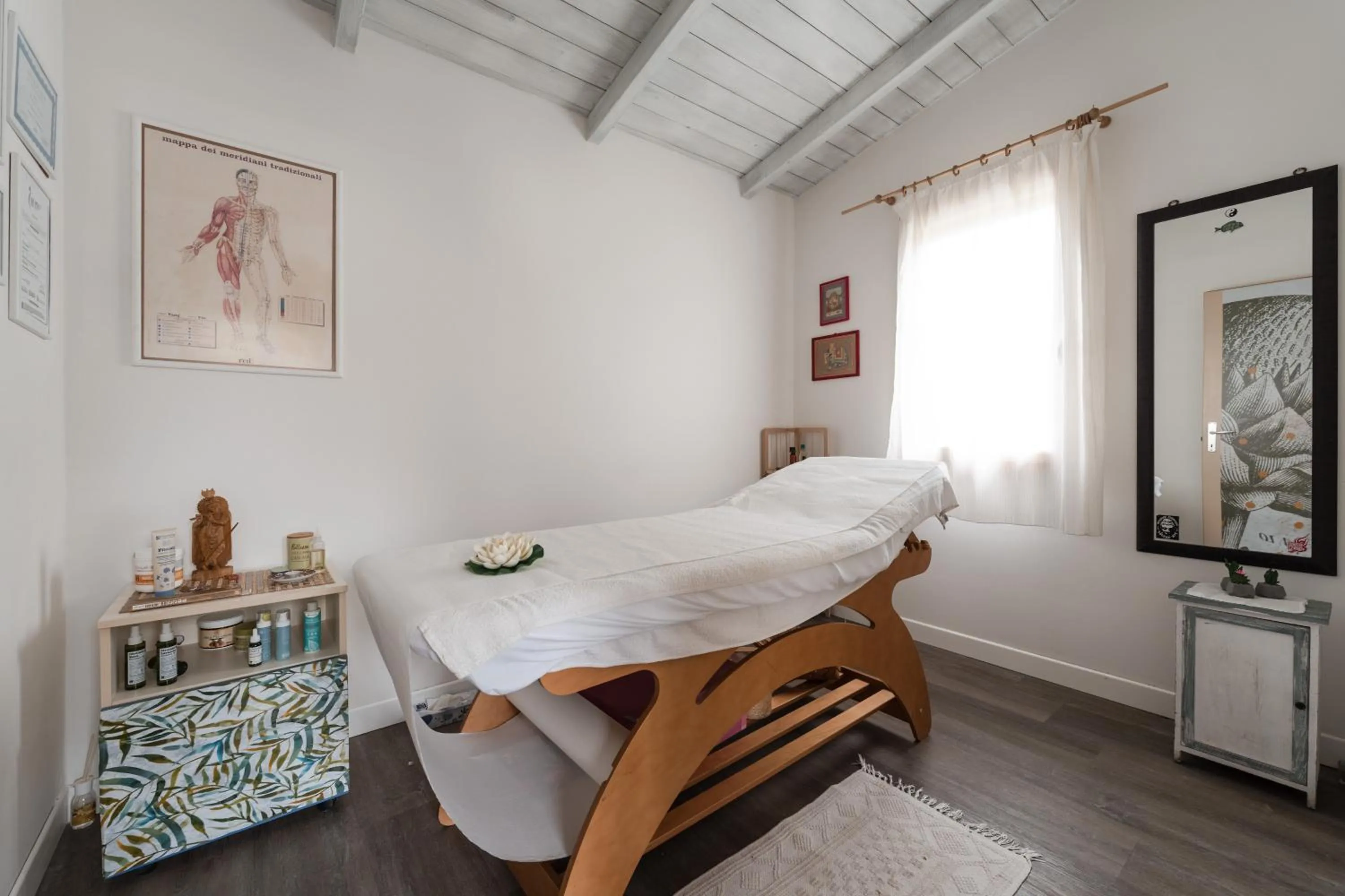 Massage in Natural Village Resort