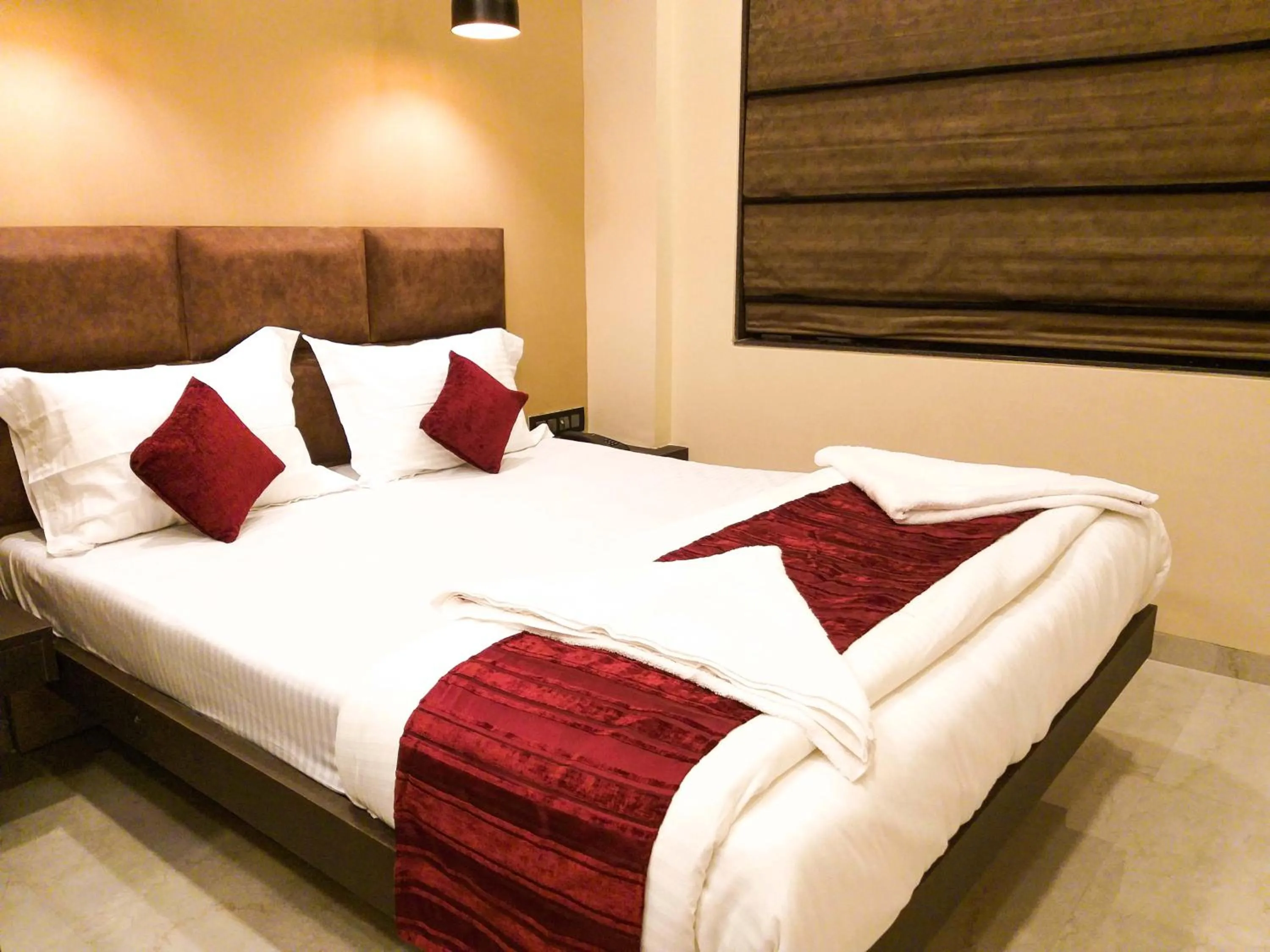 Photo of the whole room, Bed in The Fountain Inn - Fort