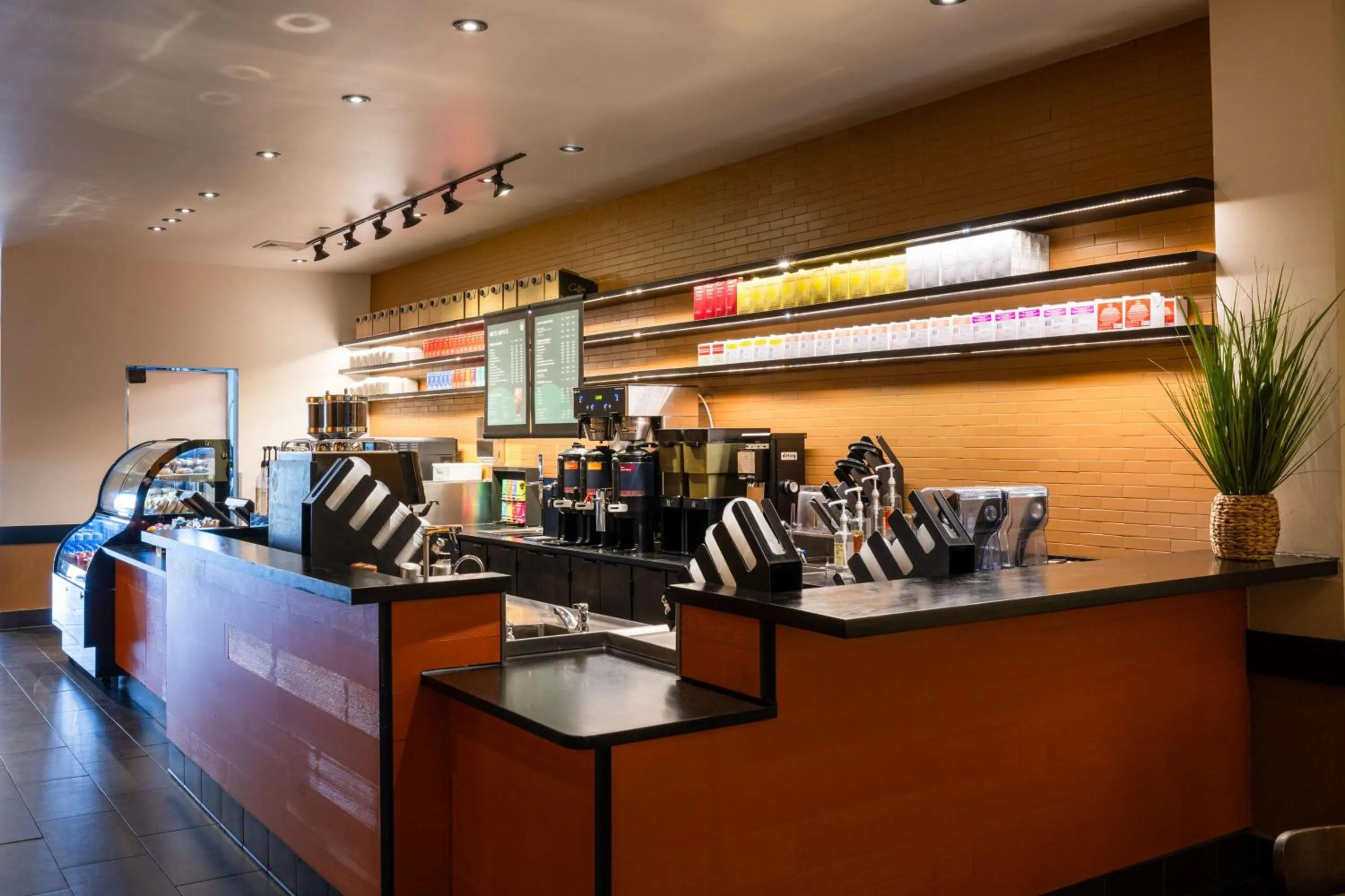 Restaurant/places to eat in Hilton St. Petersburg Bayfront