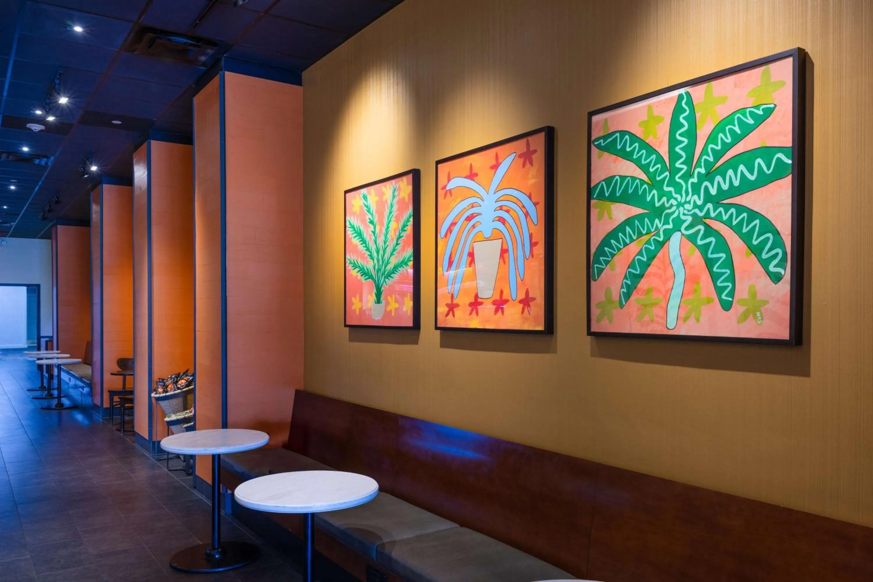 Restaurant/places to eat in Hilton St. Petersburg Bayfront