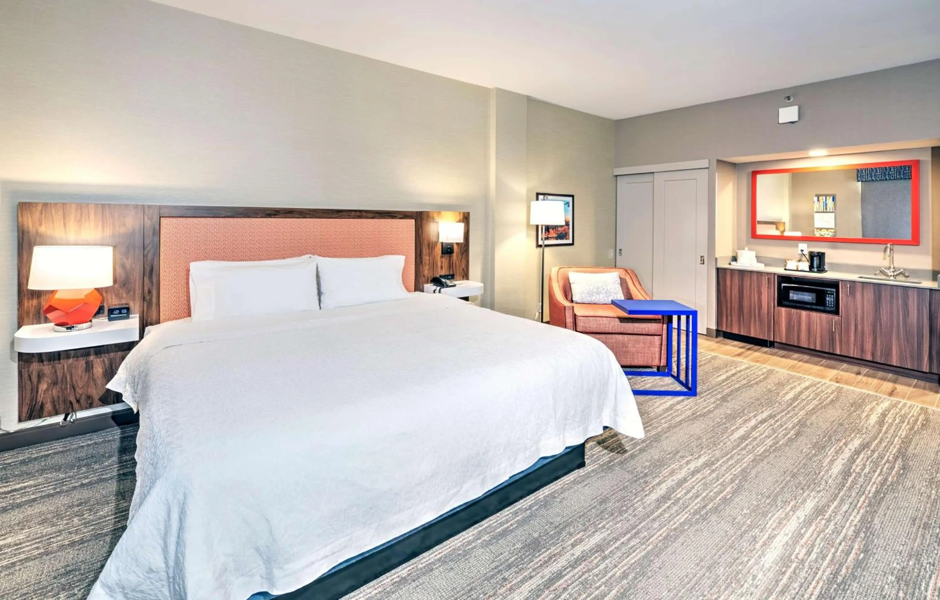 Bed in Hampton by Hilton Ottawa