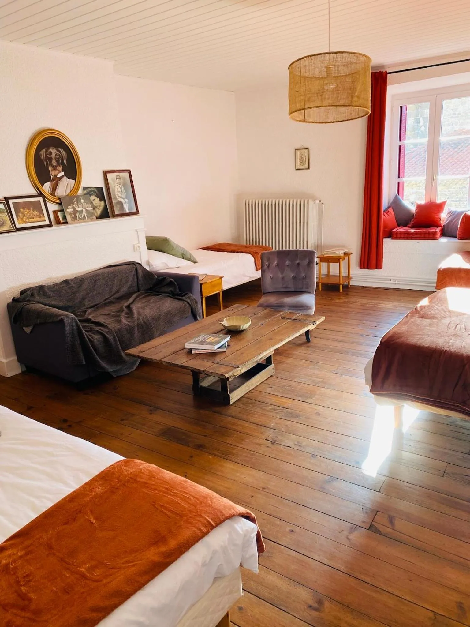 Photo of the whole room, Bed in Ermitage Saint Vincent B&B