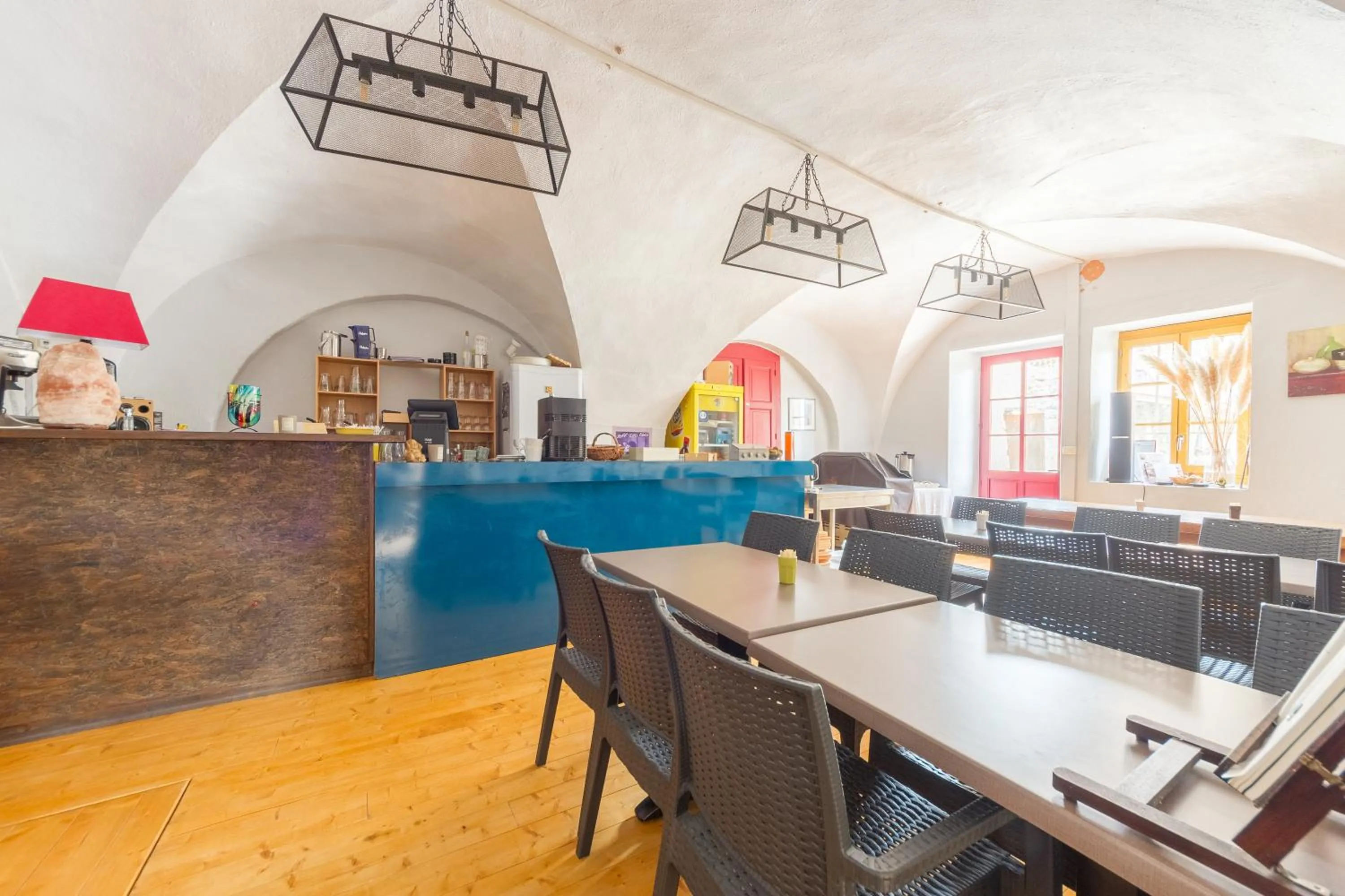 Restaurant/places to eat in Ermitage Saint Vincent B&B