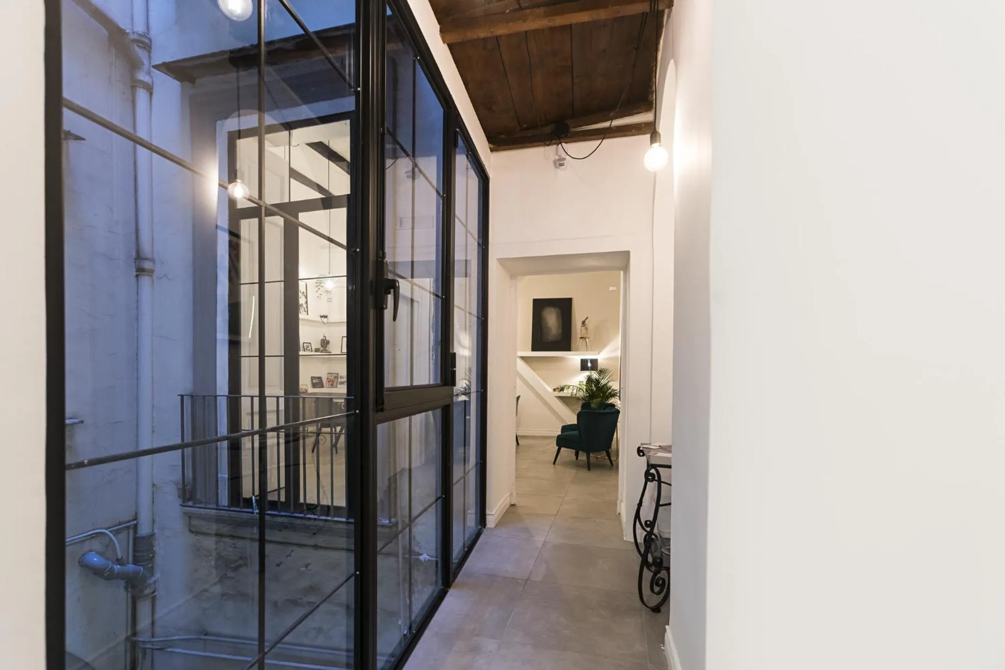 Decorative detail in Bellini Suite